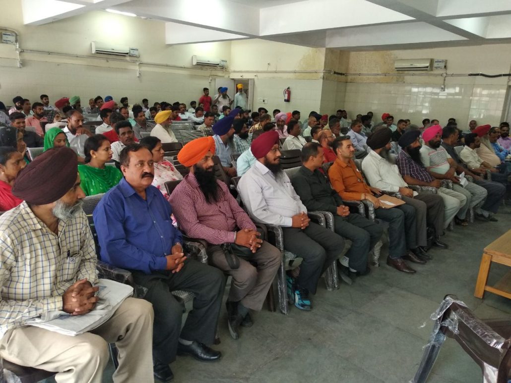 37 कामगार संघो की संयुक्त सभा आयोजित