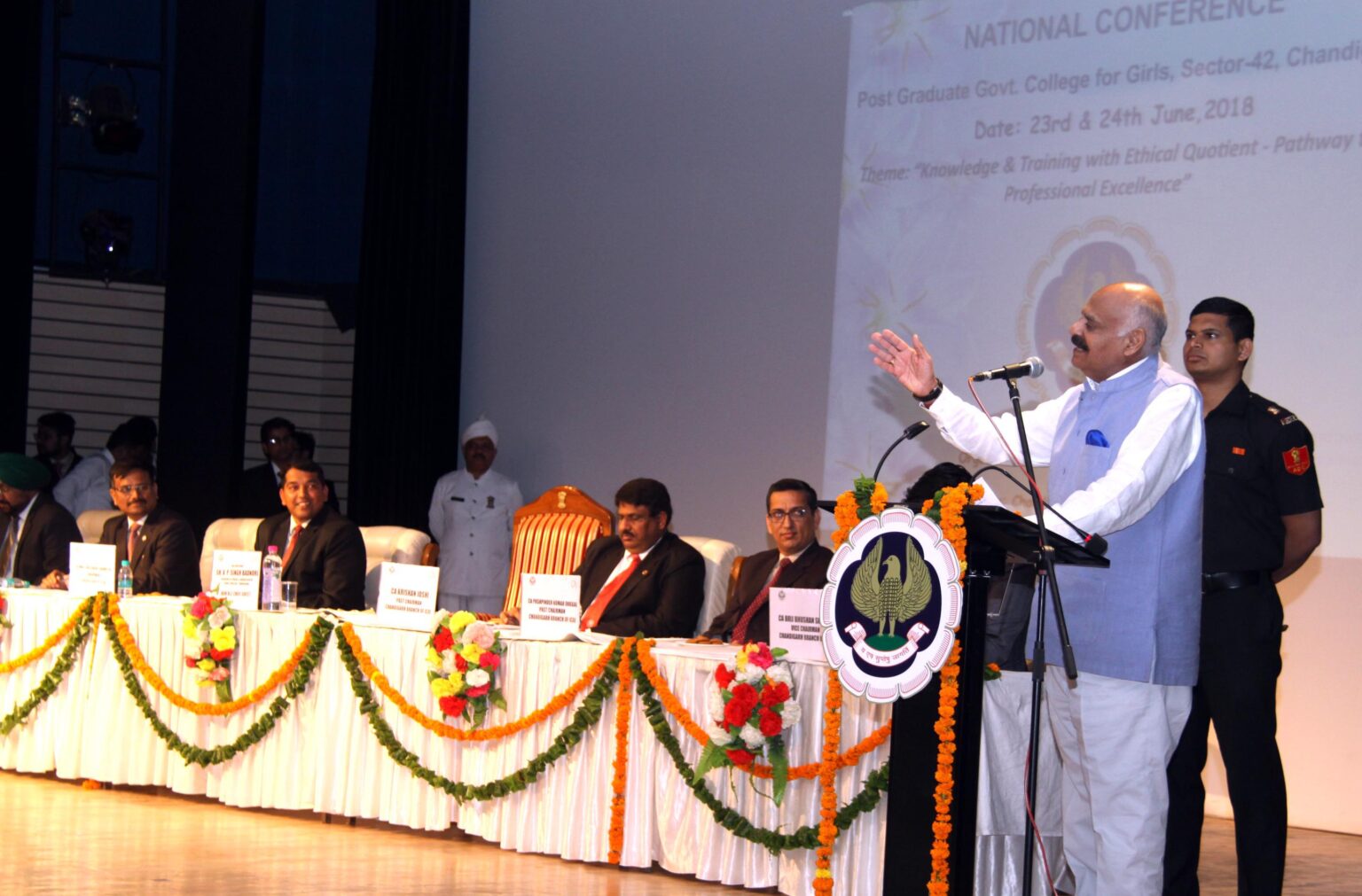 Badnore addresses CA Students