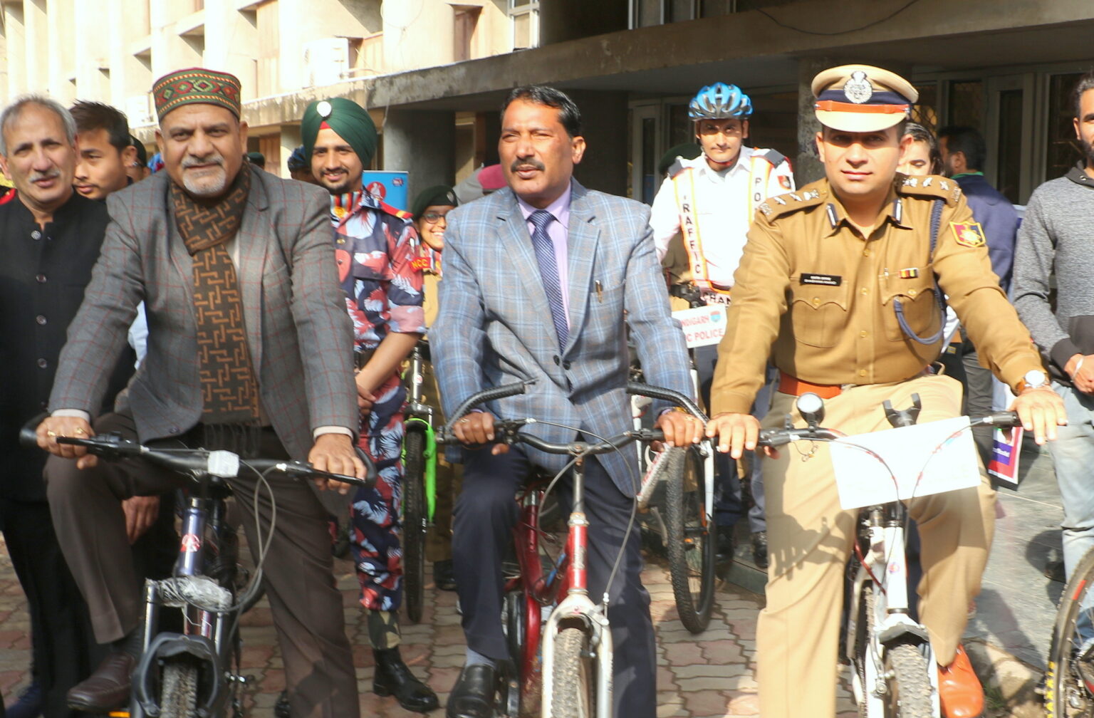 Cycle Rally on “Sadak Suraksha, Jeewan Raksha” at PU
