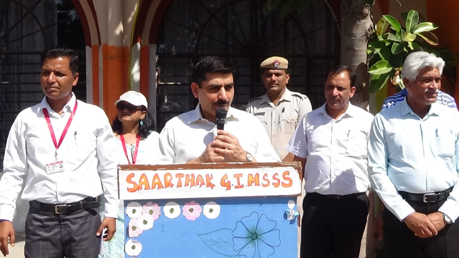 मतदान ड्यूटी से अनुपस्थित कर्मचारियों के विरूद्ध दर्ज हो सकती है एफआईआर- उपायुक्त