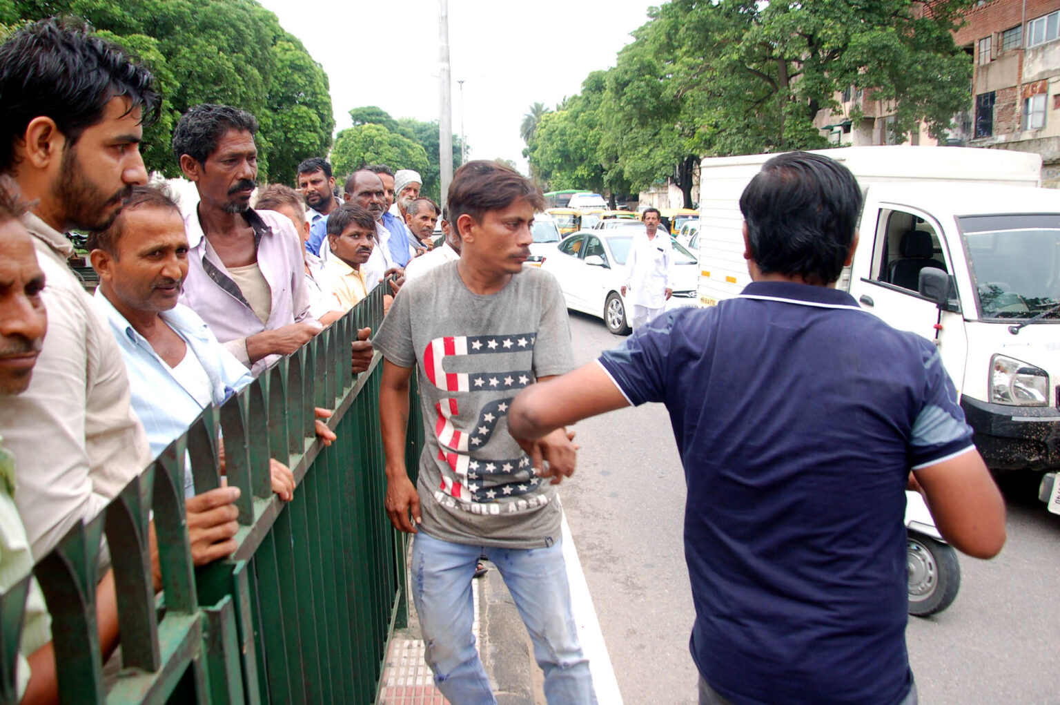 टेमपु स्कूटर की टक्कर में एक घायल