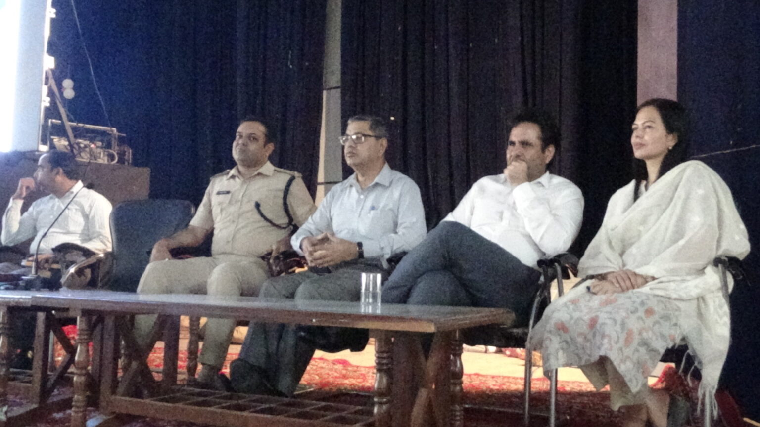 विधान सभा चुनावों के पोलिंग अधिकारी तैनात