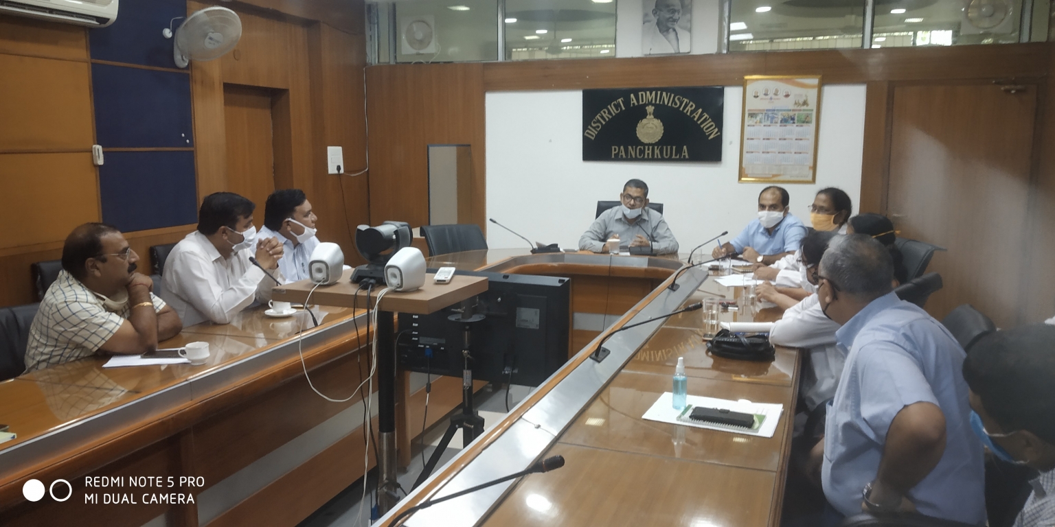 चिकित्सक कोरोना पोजिटिव के साथ बेहतर ढंग से व्यवहार करें : उपायुक्त पंचकुला