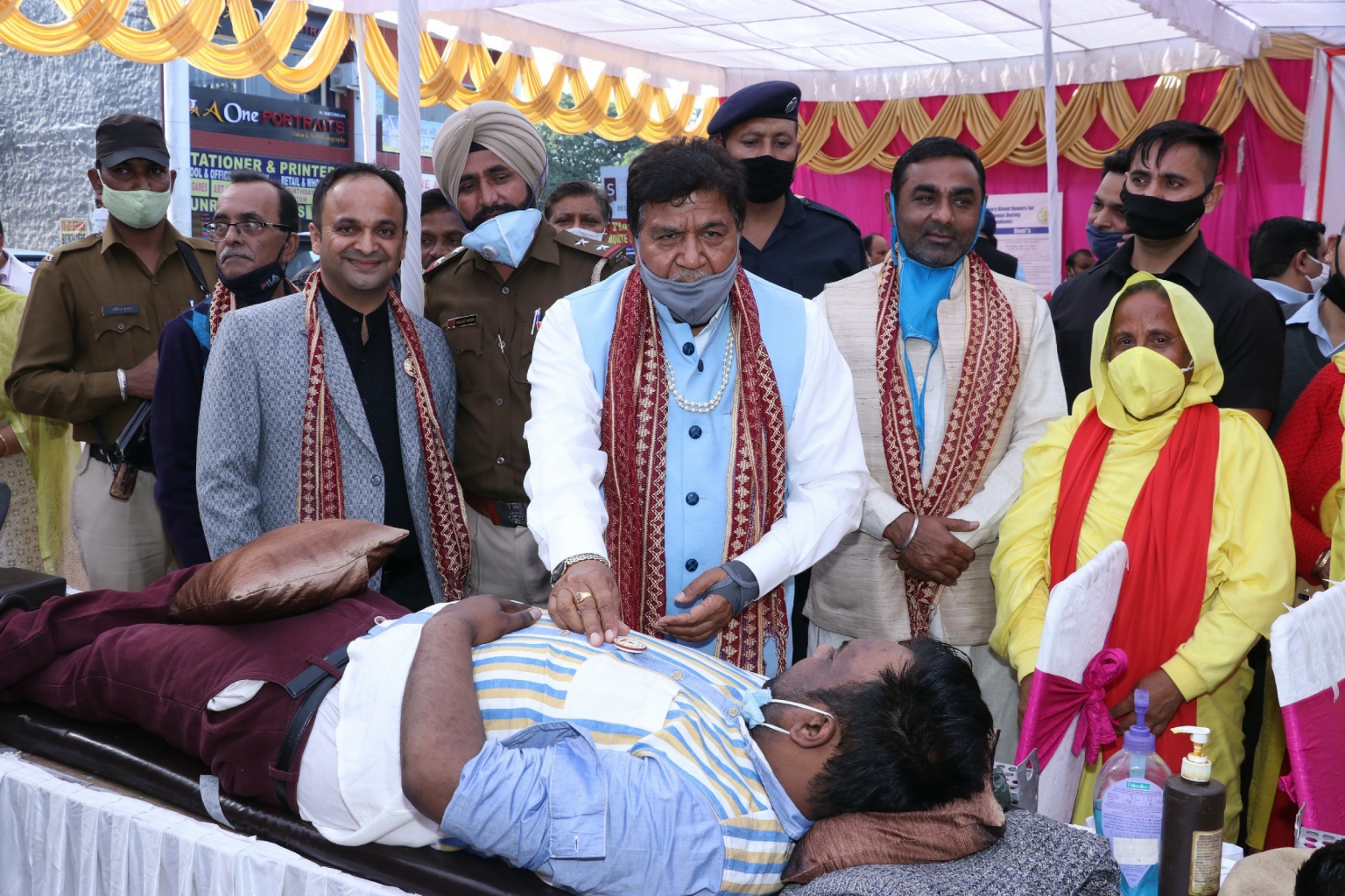 365 दिन में लगे 90 रक्तदान शिविर, 7403 ने किया रक्तदान