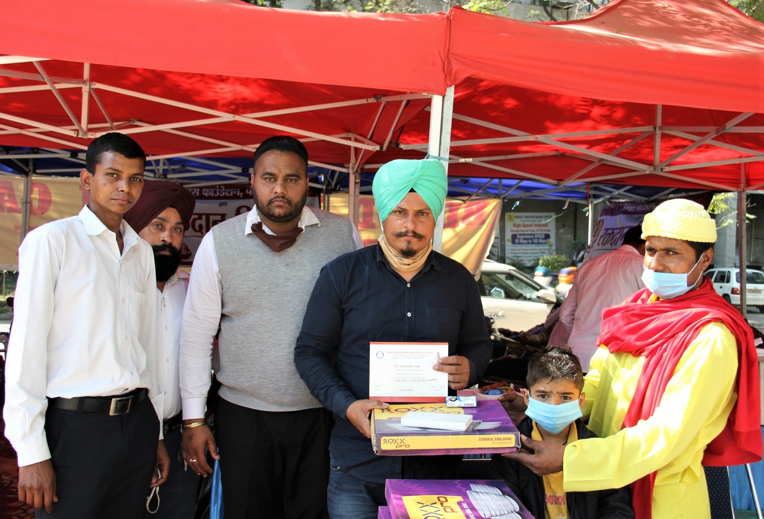 मार्किट सेक्टर 34 ए चंडीगढ़ में लगा रक्तदान शिविर, 57 रक्तदानियों ने किया रक्तदान