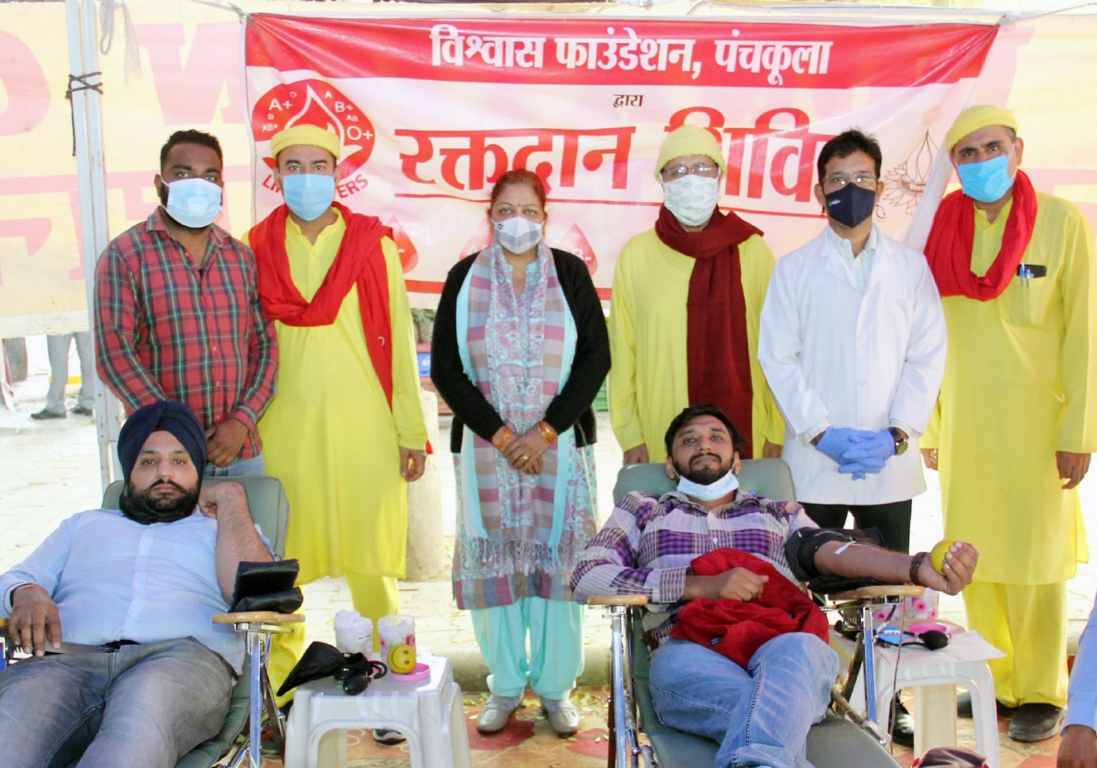 ਮਾਰਕੀਟ ਸੈਕਟਰ 34 ਚੰਡੀਗੜ੍ਹ ਵਿੱਚ 31 ਨੌਜਵਾਨਾਂ ਨੇ ਕੀਤਾ ਖੂਨਦਾਨ