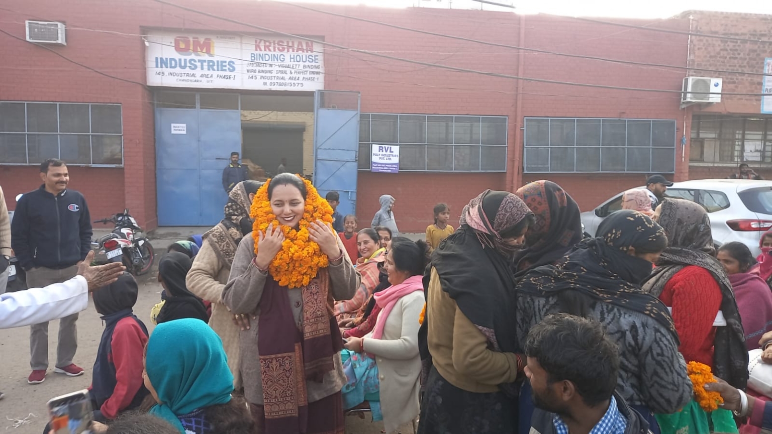 वार्ड 9 : मनप्रीत कौर हैप्पी के पक्ष में गोपाल बेंजवाल के नेतृत्व में यूथ ने संभाली कमान