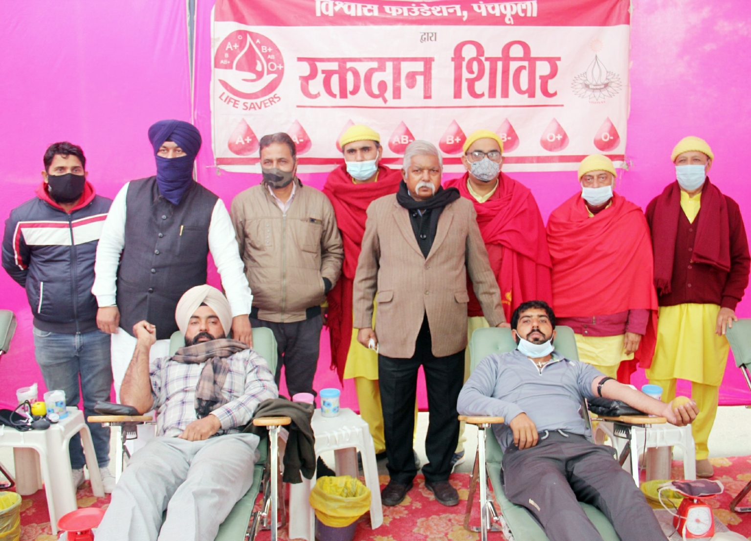 कृष्णा मार्केट सेक्टर 41सी चंडीगढ़ में किया 31 युवायों ने रक्तदान