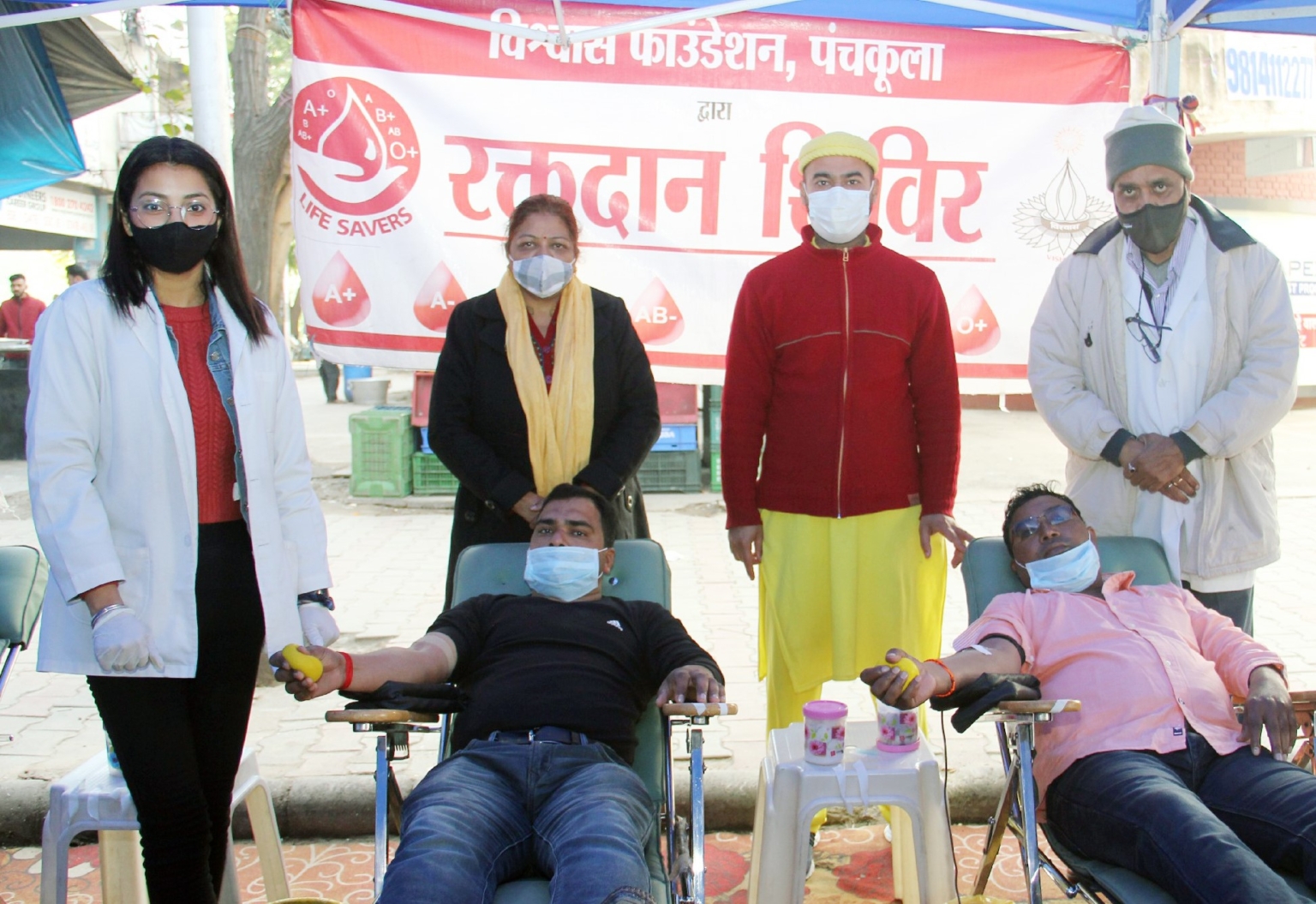 107 युवायों ने किया बैंक स्क्वेर सेक्टर 17, मार्केट सेक्टर 34 चंडीगढ़ व जीरकपुर में रक्तदान