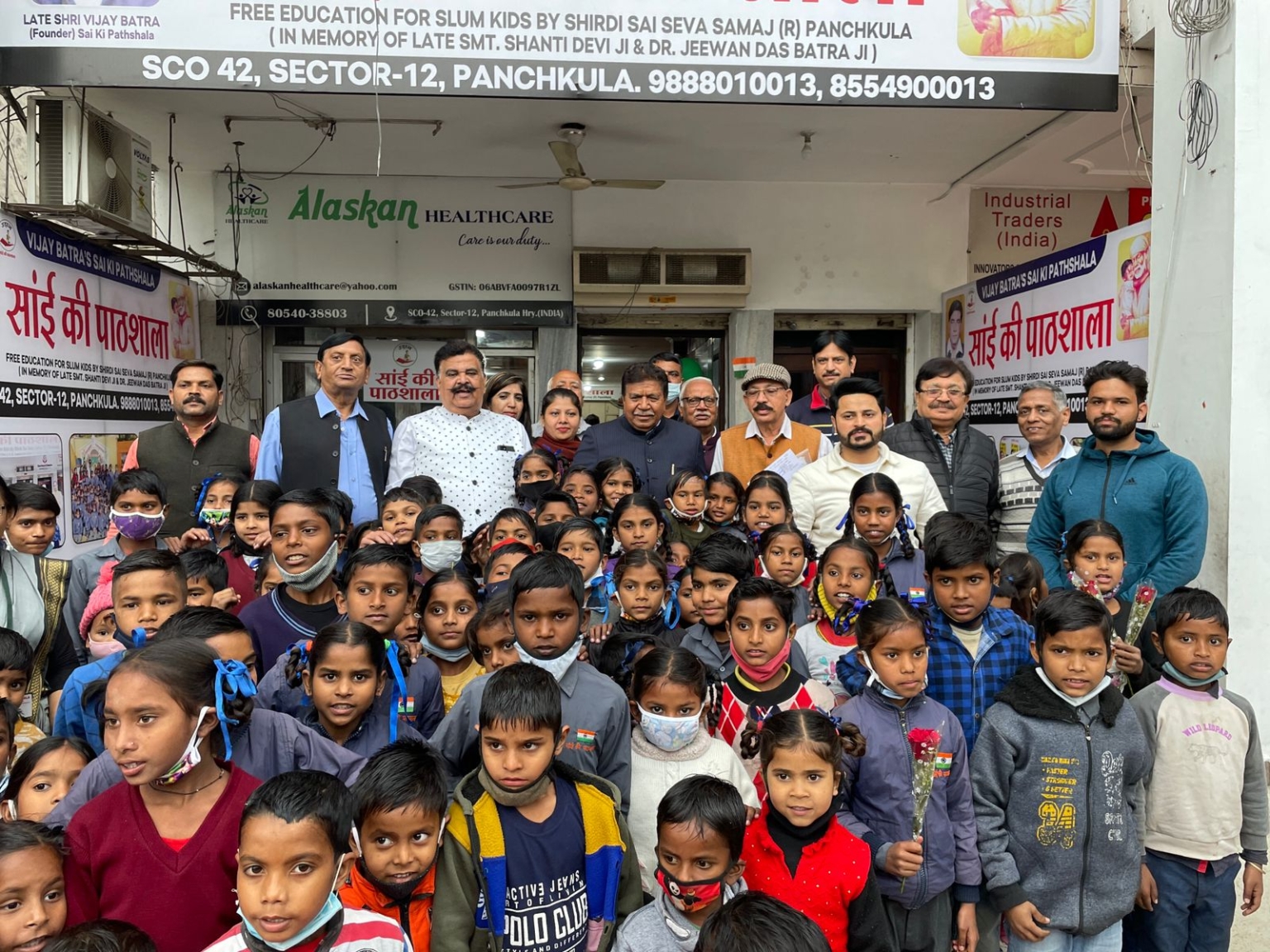 हरियाणा विधानसभा अध्यक्ष ने साईं पाठशाला के दस बच्चों को लिया गोद