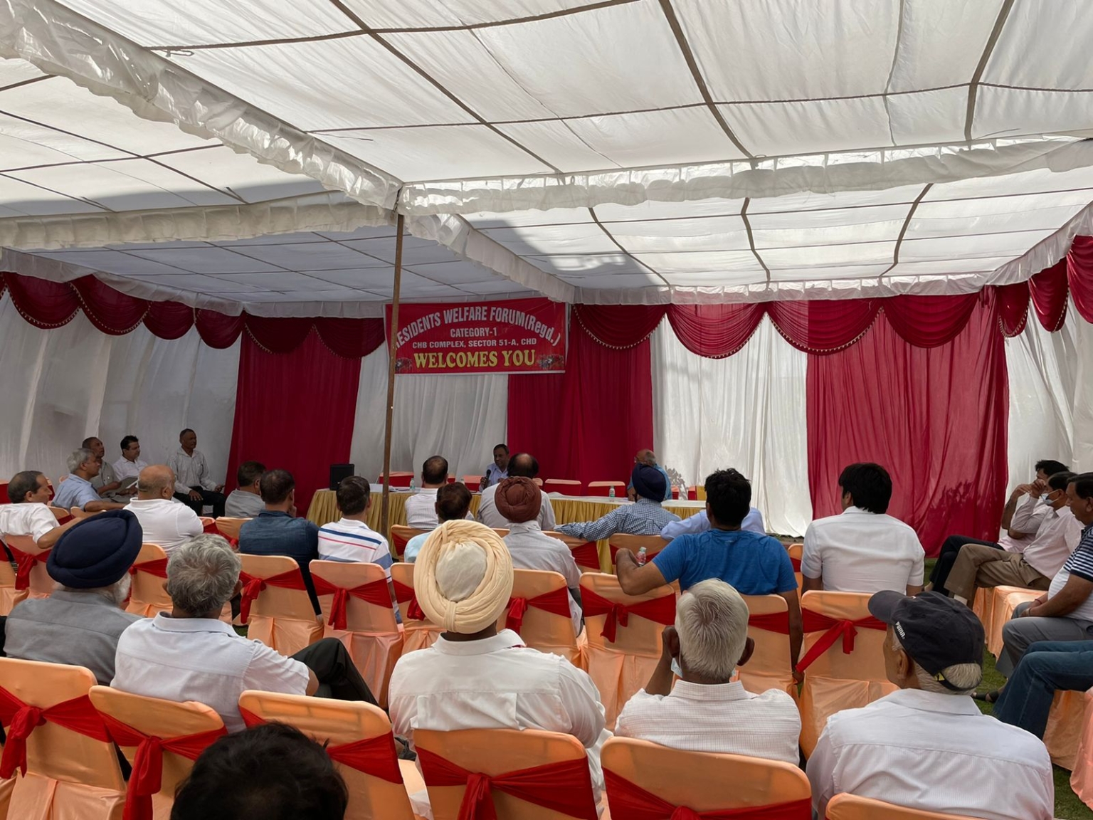 रैज़ीडैंट वैलफेयर फोरम (रजि.) कैट. -1, सैक्टर 51 के नरिन्दर सिंह पठानिया बने प्रधान