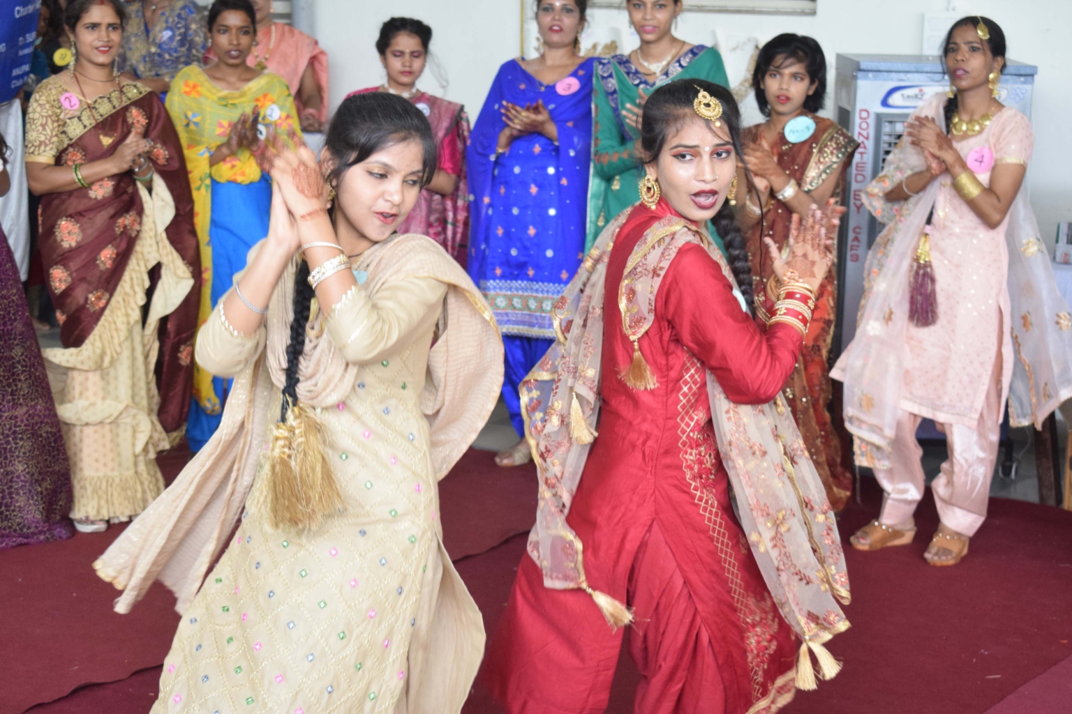 लड़कियां आत्मनिर्भर बनेंगी तो समाज को मिलेगी नई दिशा : मलिक