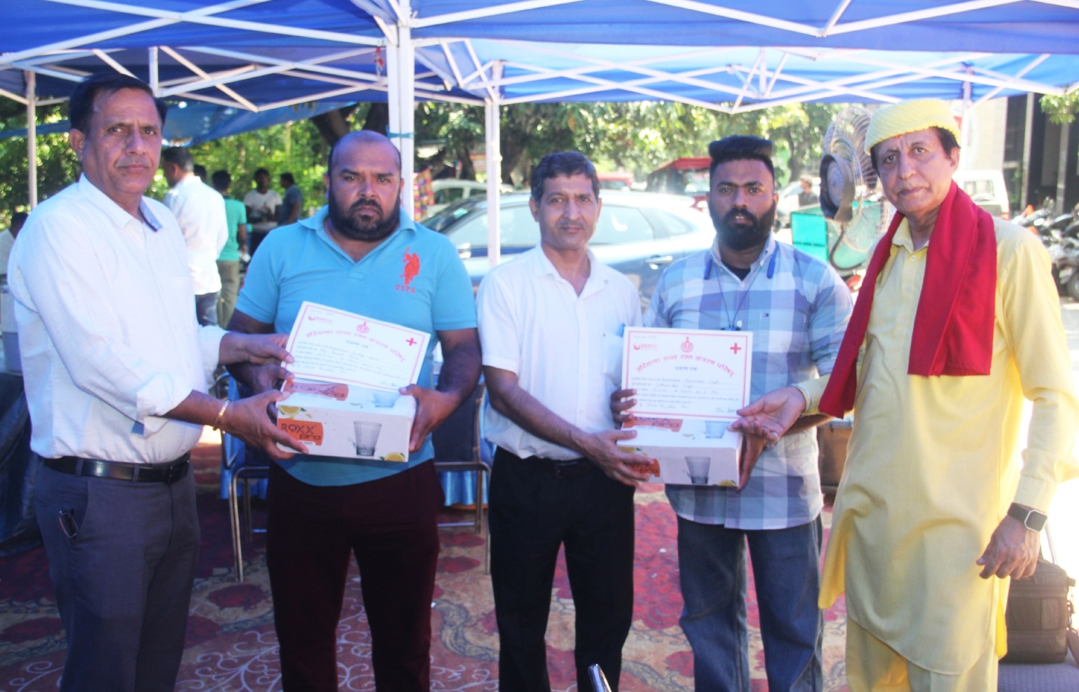 एनएचएम के बाहर सेक्टर 2 पंचकूला में किया 46 रक्तदाताओं ने रक्तदान