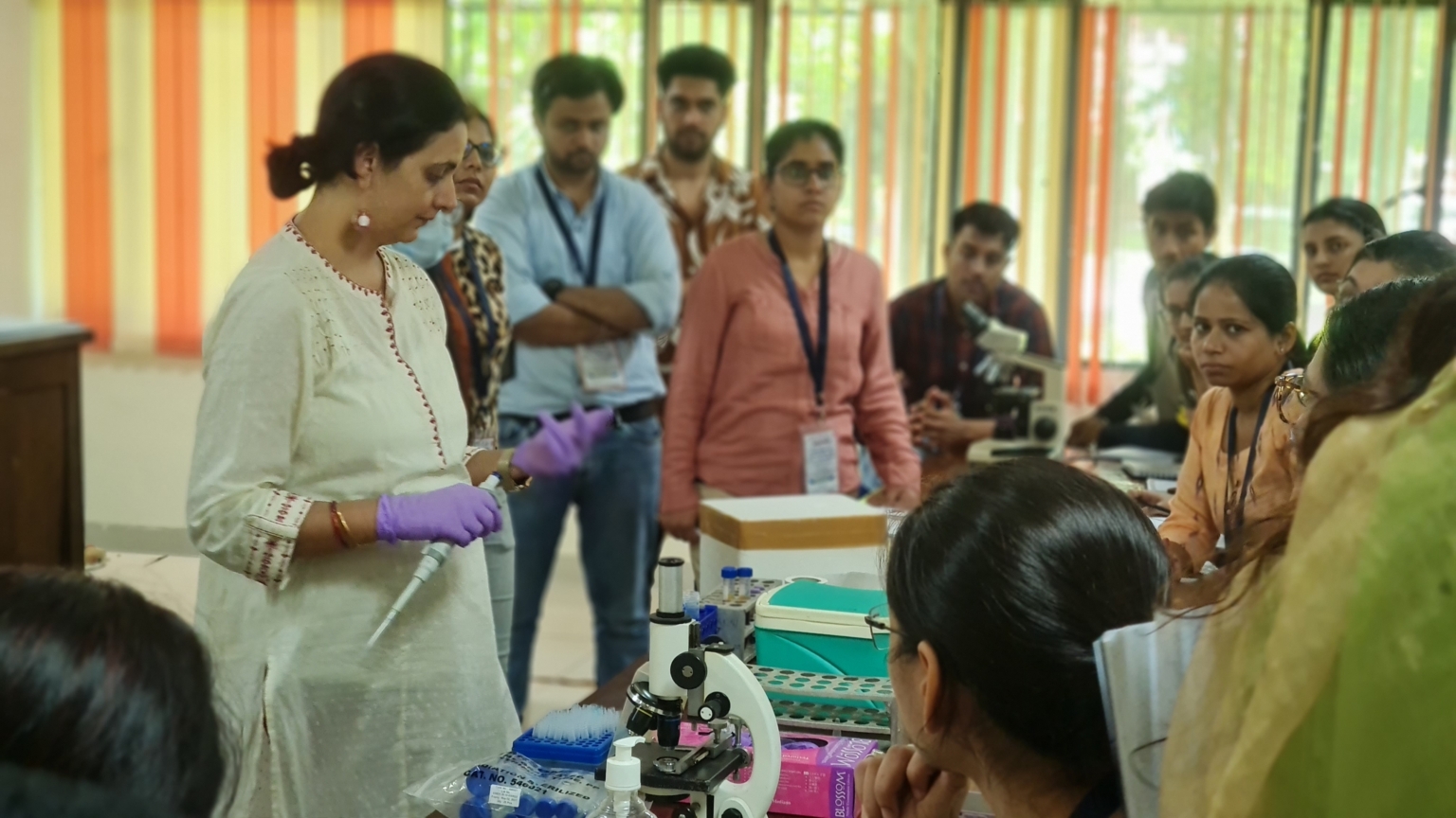 KARYASHALA on “FLOW CYTOMETRY, CONFOCAL MICROSCOPY AND THEIR APPLICATIONS IN CELL CULTURE”