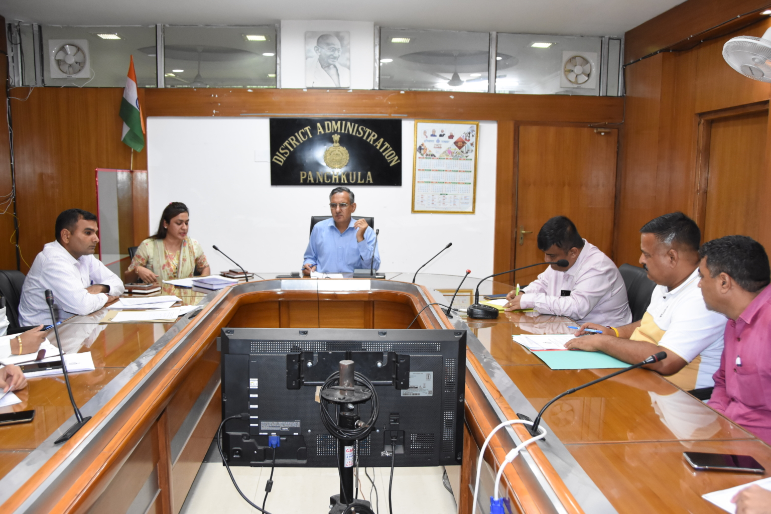 नगर पालिका व नगर परिषद सीमा से बाहर अनधिकृत कॉलोनियों को नियमित करने के लिए आवेदनों की करेगी जांच-उपायुक्त महावीर कौशिक