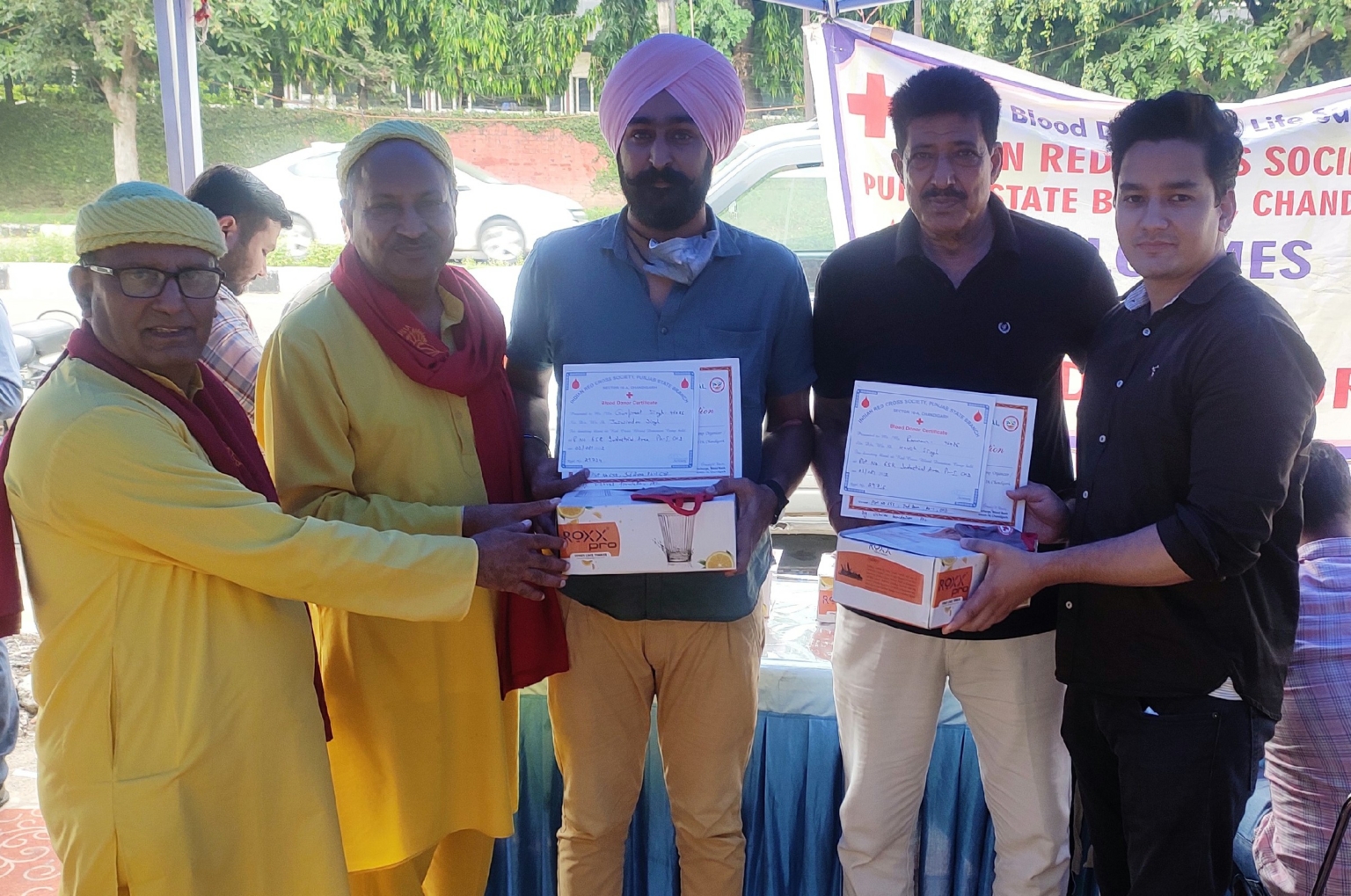 इन्डस्ट्रीअल एरिया फेज-1 चंडीगढ़ में किया 35 रक्तदाताओं ने किया रक्तदान