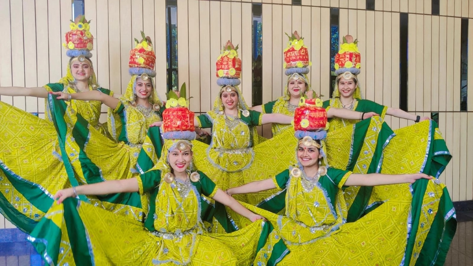 अंकुर स्कूल के सीनियर छात्र इंटर स्कूल डांस प्रतियोगिता के बने विजेता