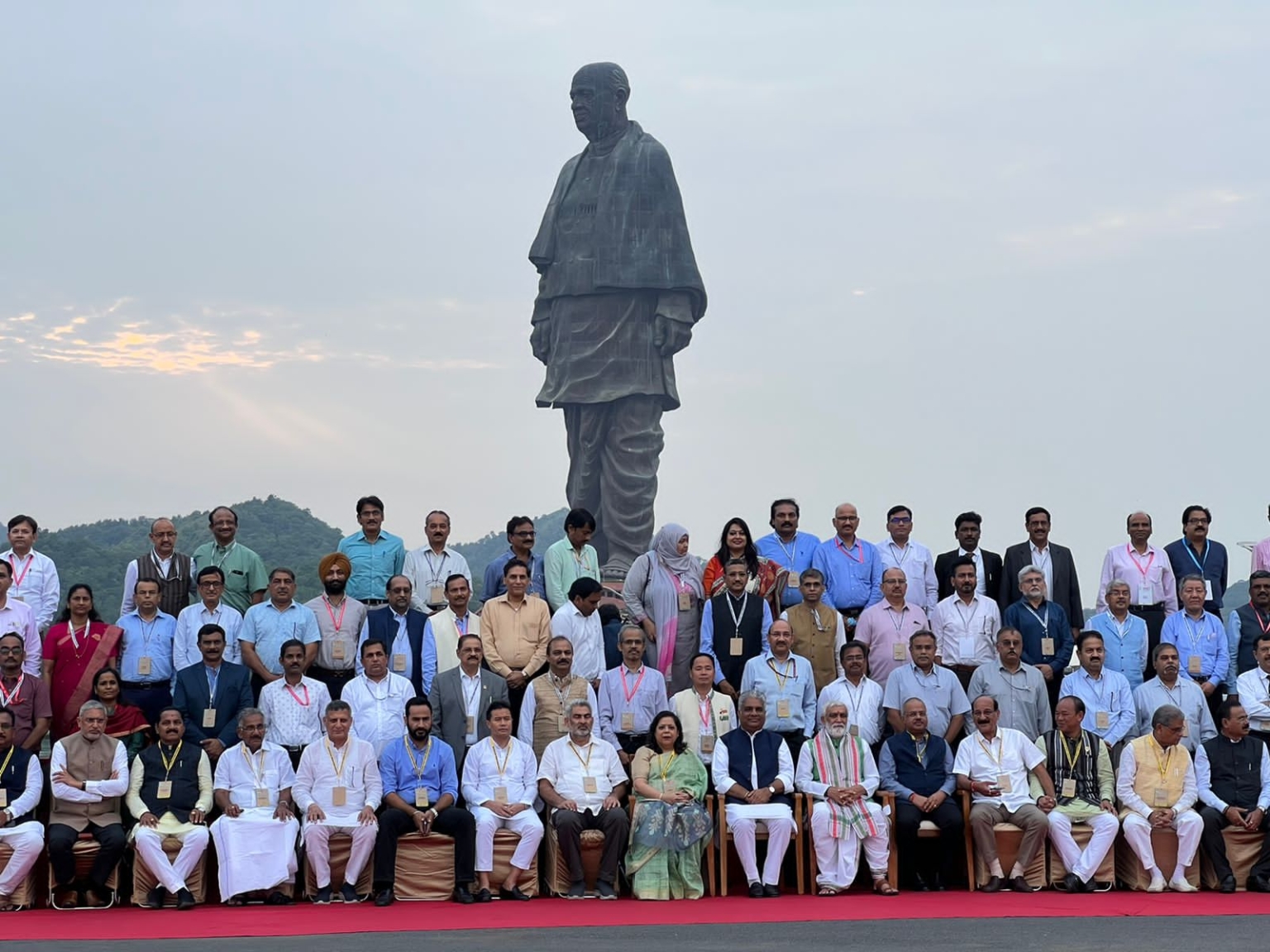 केंद्र सरकार प्लास्टिक लिफ़ाफों पर सभी राज्यों में एक समान पाबंदी लगाए : मीत हेयर