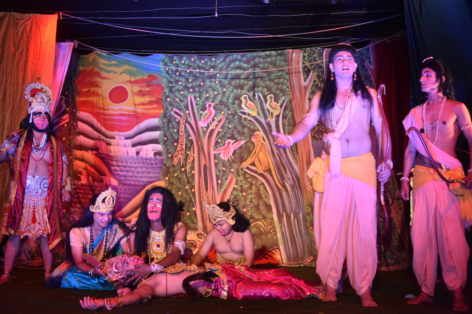 सुग्रीव और बाली के दृश्य को देख रोमांचित हुए, श्रद्धालु, जय श्री राम के लगाए जयघोष