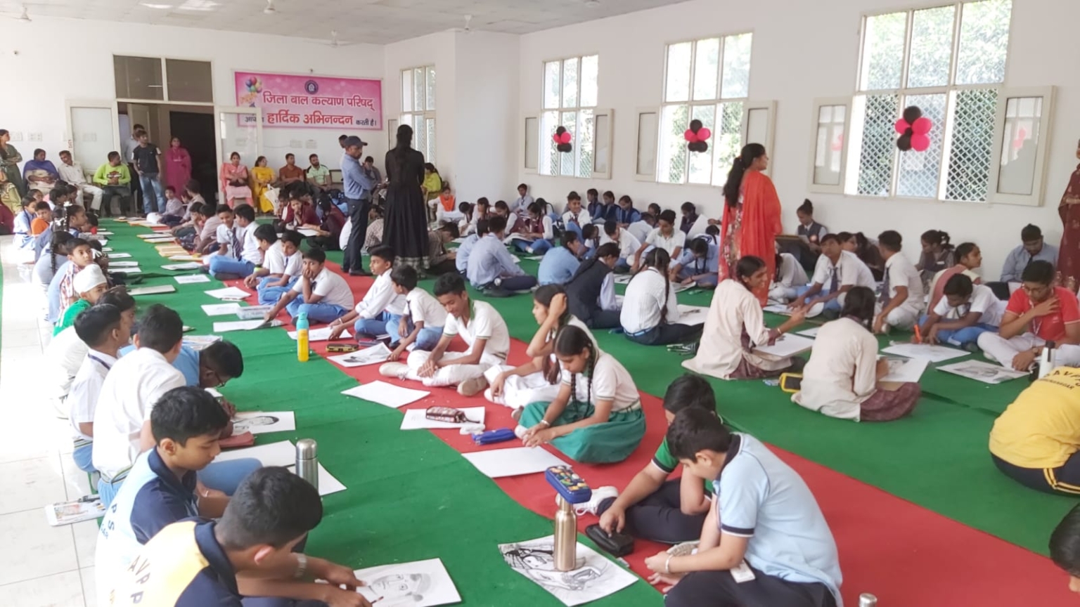 बाल दिवस के उपलक्ष्य में विभिन्न प्रतियोगिताओं का हो रहा है आयोजन