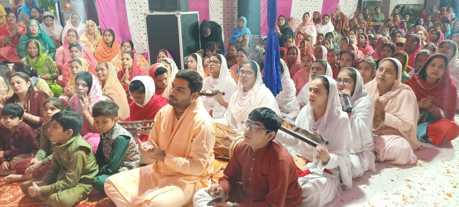 समर्पित सेवक जी के निवास स्थान पर हुआ प्रभातफेरी का आयोजन