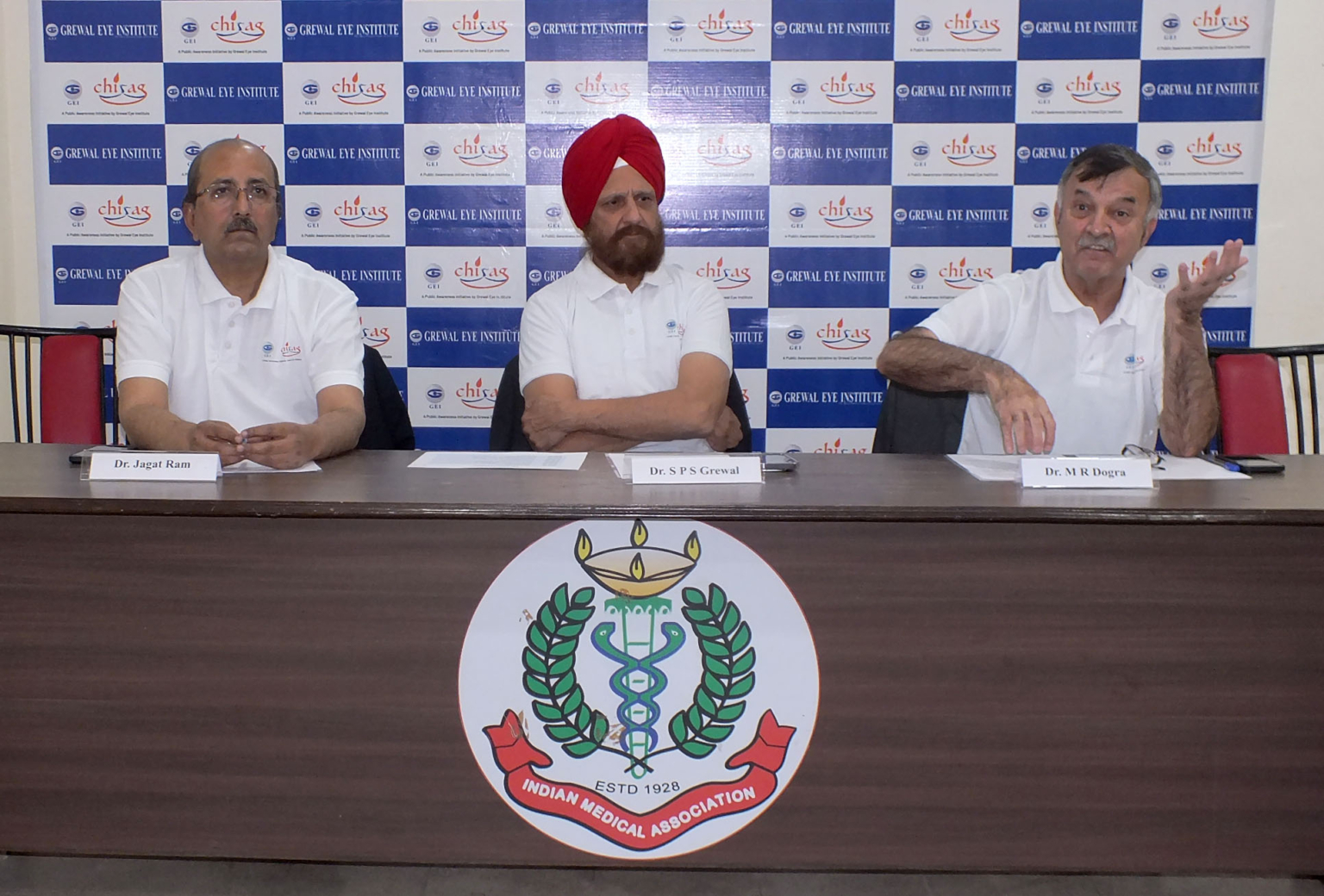 डायबिटिक रेटिनोपैथी डायबिटीज से पीड़ित एक-तिहाई लोगों को प्रभावित करती है