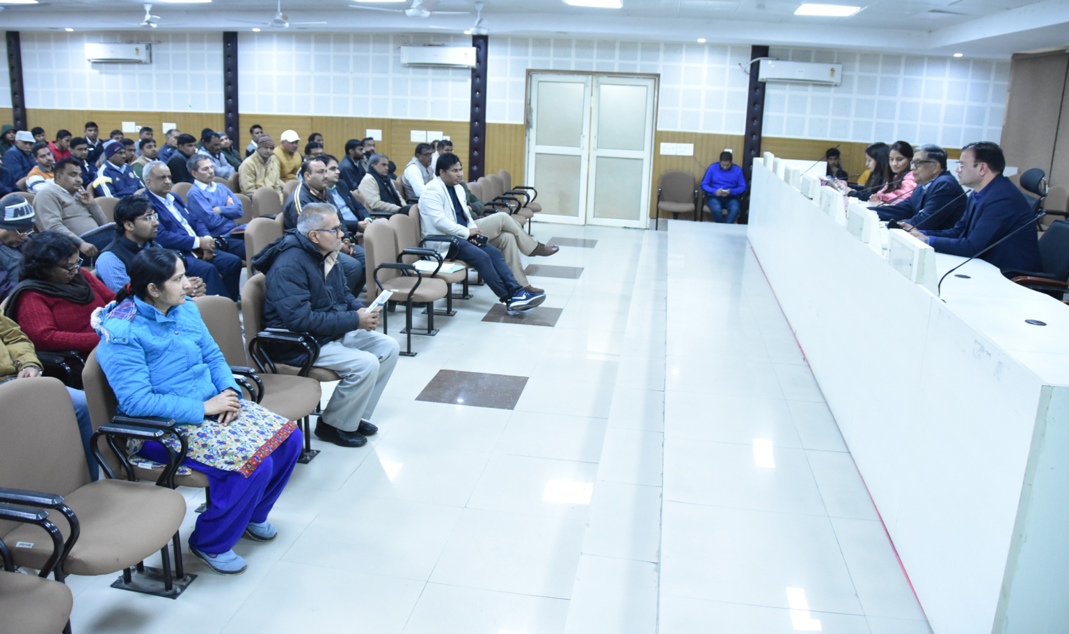 शासन एवं जनता के बीच पारदर्शिता का होना जरूरी : एमपी बंसल