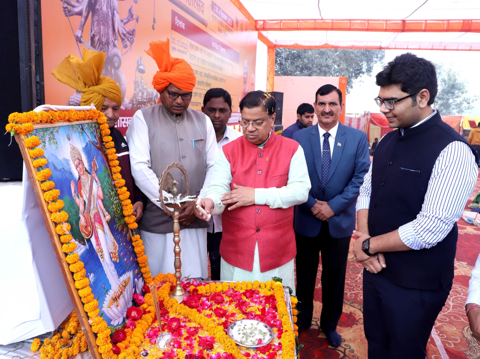 गीता जयंती समारोह : दूसरे दिन कैबिनेट मंत्री डॉ कमल गुप्ता ने किया शुभारंभ