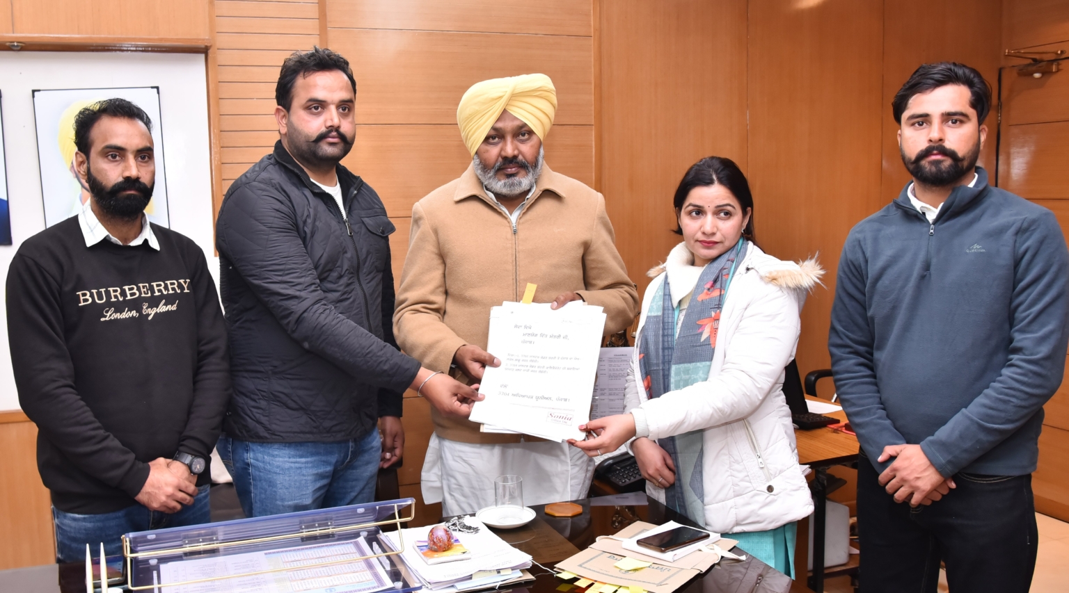 वित्त मंत्री द्वारा सरकारी और सहायता प्राप्त स्कूलों की अध्यापक यूनियनों के साथ मीटिंगें