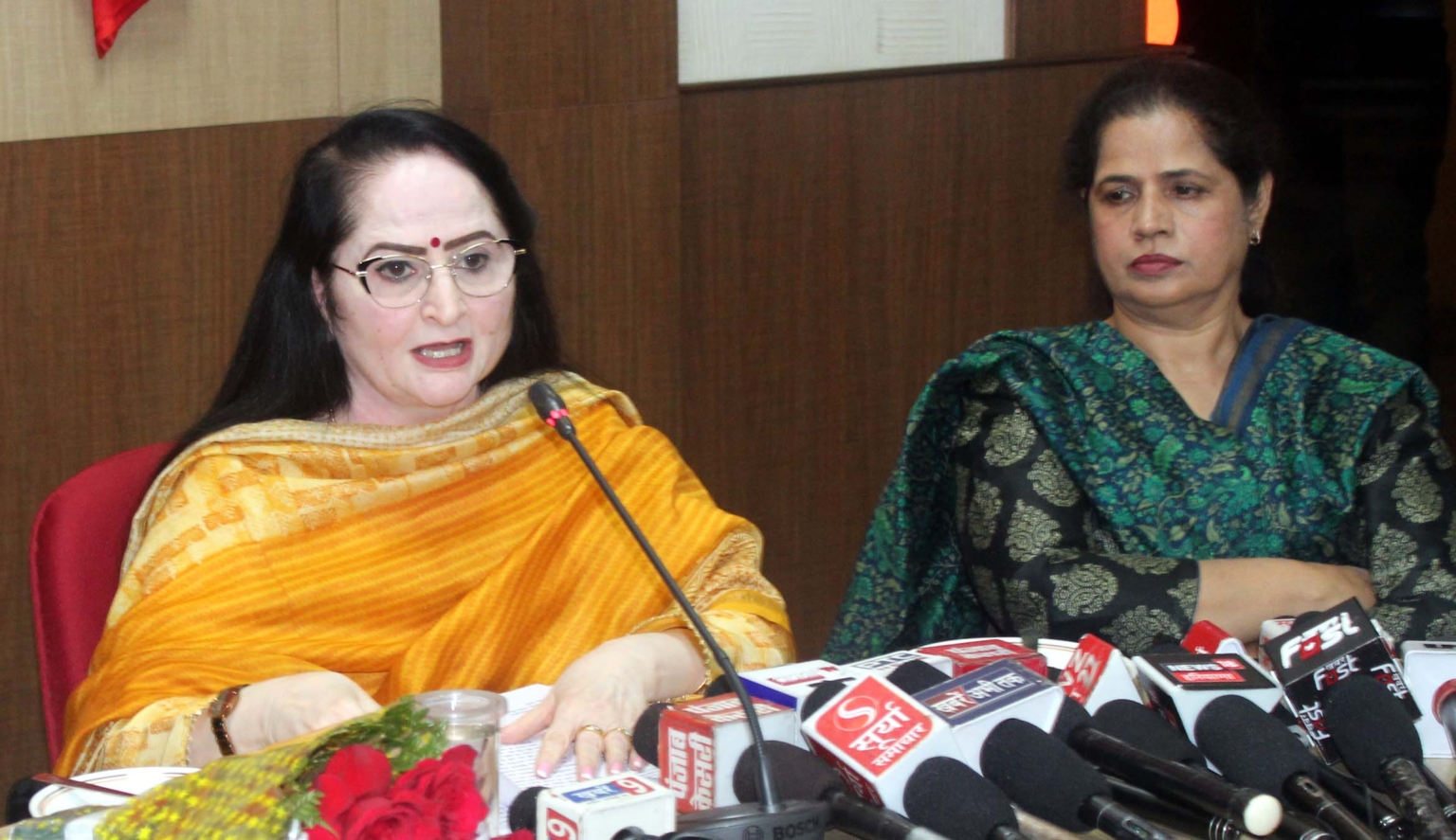 अडानी का आधिपत्य स्थापित करने में मदद कर रही सरकार : सुधा भारद्वाज