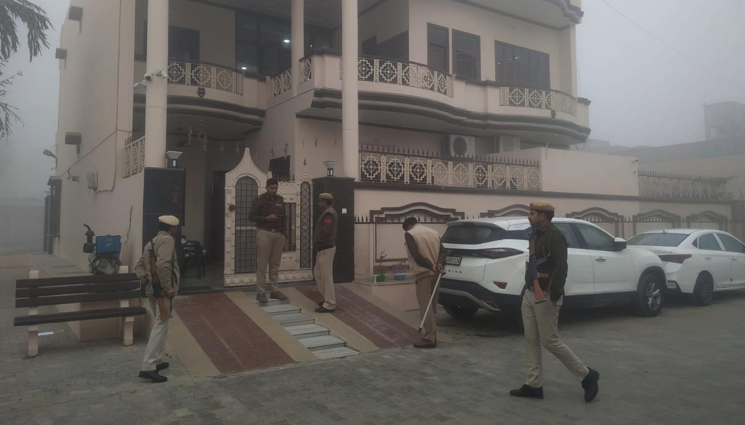 एनआइए की 4 टीमों ने 5 जगहों पर 6 घंटे तक खंगाले संदिग्धों के ठिकाने