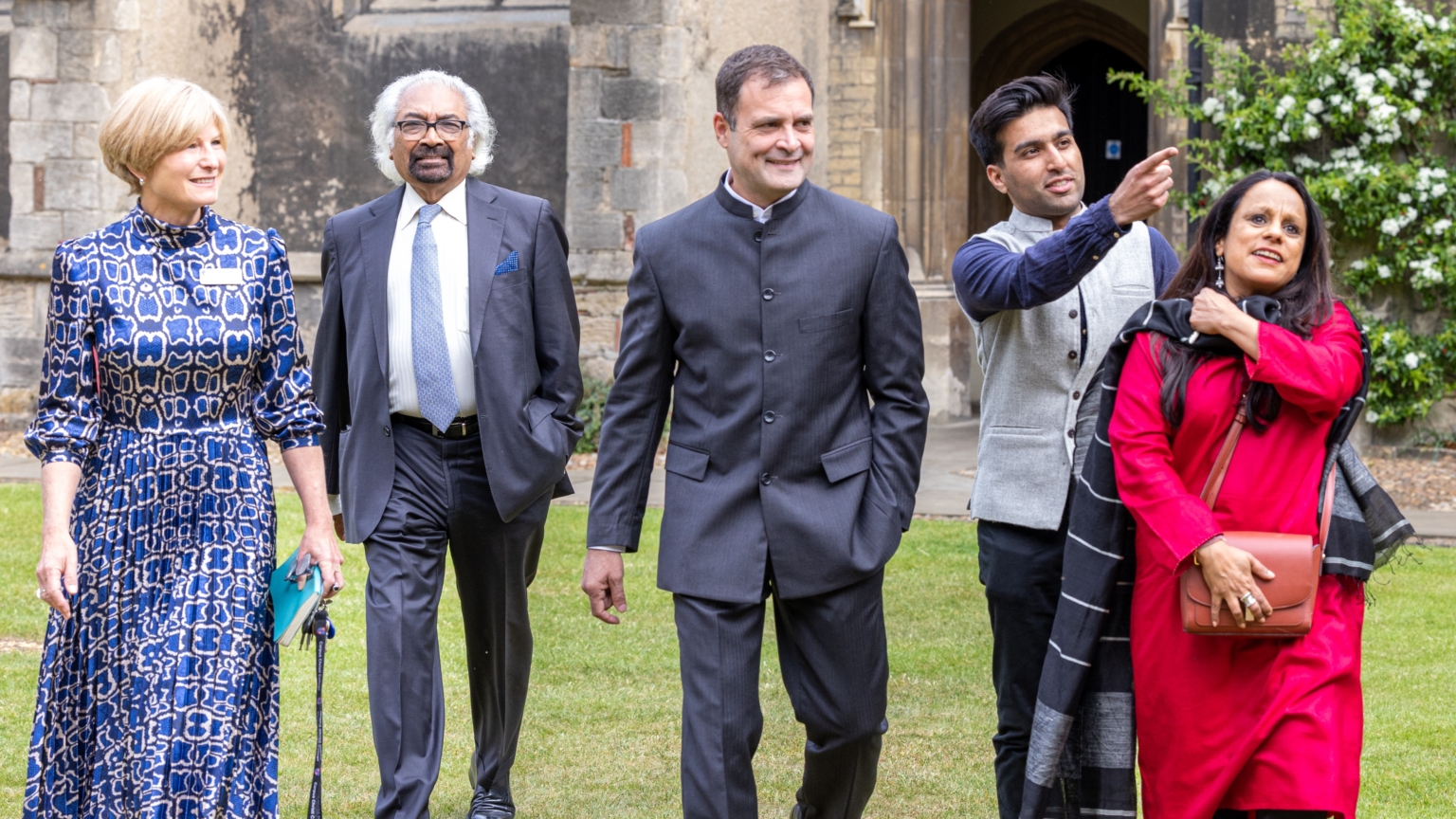 लंदन से जहर उगल रहे राहुल गाँधी, कैंब्रिज में पाकिस्तान के ‘तमगा-ए-इम्तियाज’ के साथ मंच किया था साझा