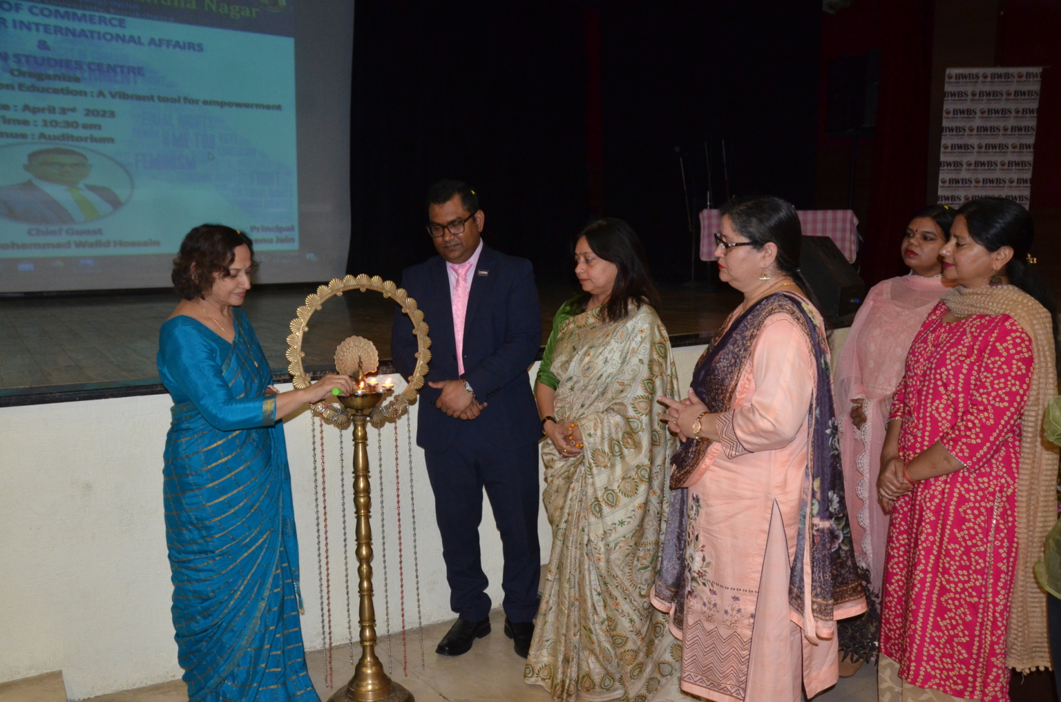 महिला सशक्तिकरण में शिक्षा का अहम योगदान : डॉ मीनू जैन