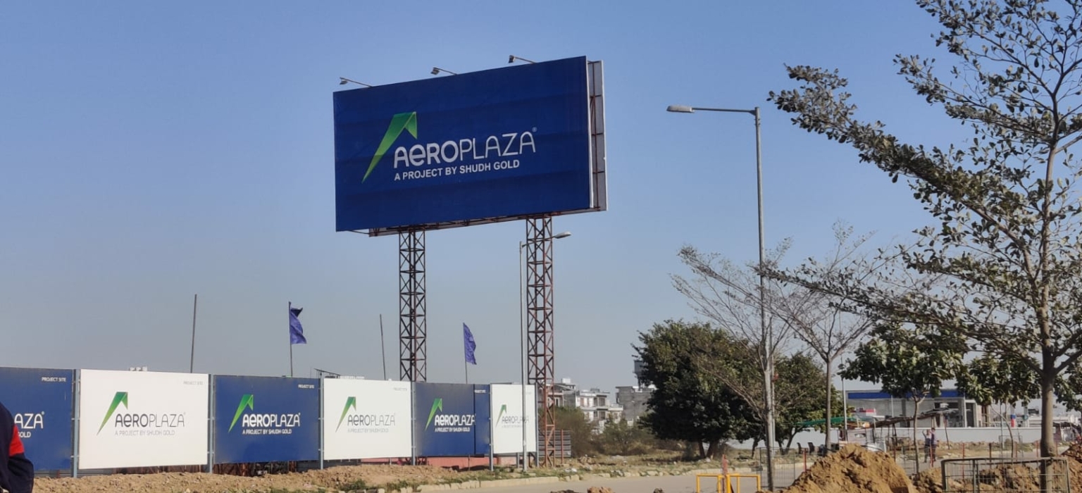 Police stop illegal construction of Aero Plaza, Aerocity Mohali