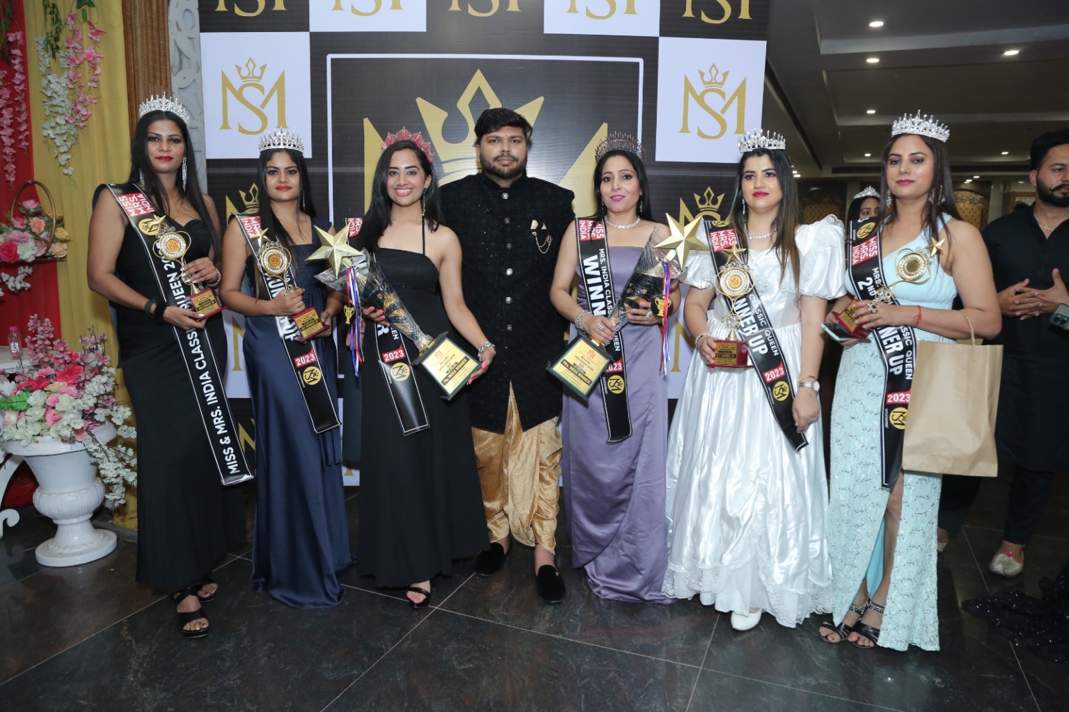 Miss & Mrs India Classic Queen 2023 held in Zirakpur