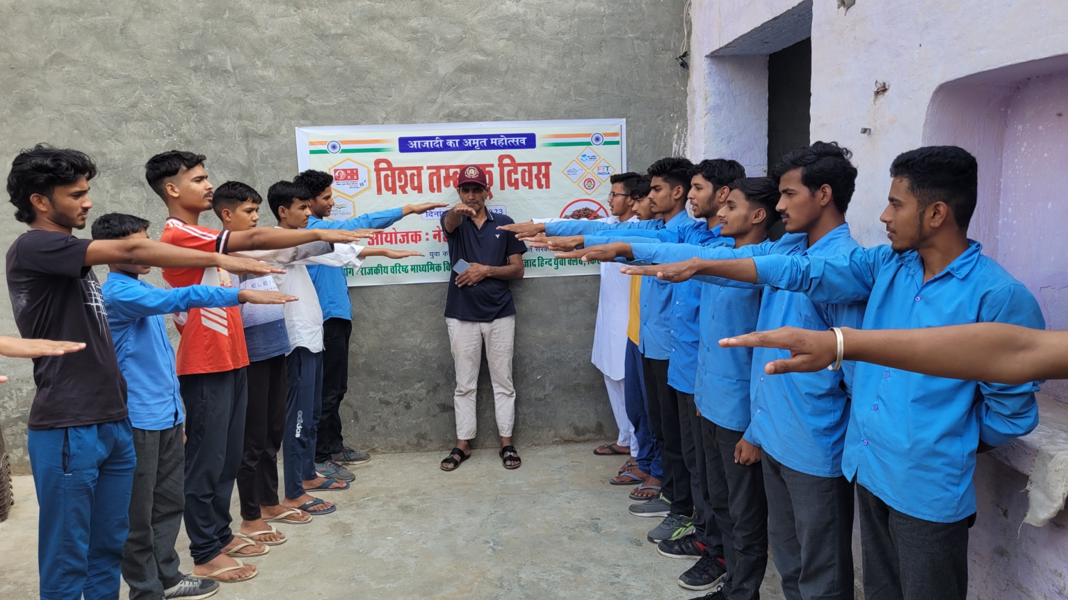 विश्व तम्बाकु निषेध दिवस पर युवाओं को दिलाई शपथ
