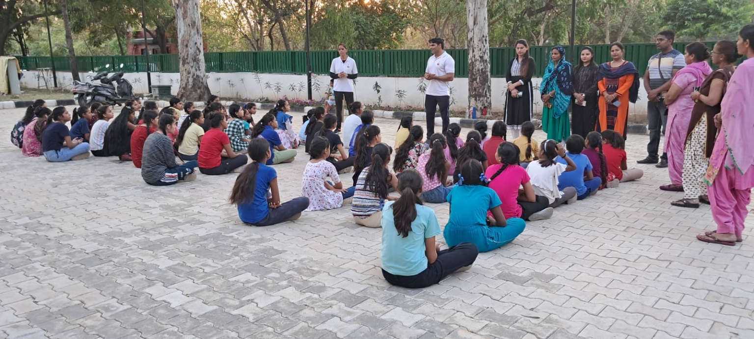 चण्डीगढ़ पुलिस ने महिला सशक्तिकरण को बढ़ावा देते हुए निशुल्क सेल्फ डिफेंस प्रशिक्षण प्रोग्राम शुरु किया