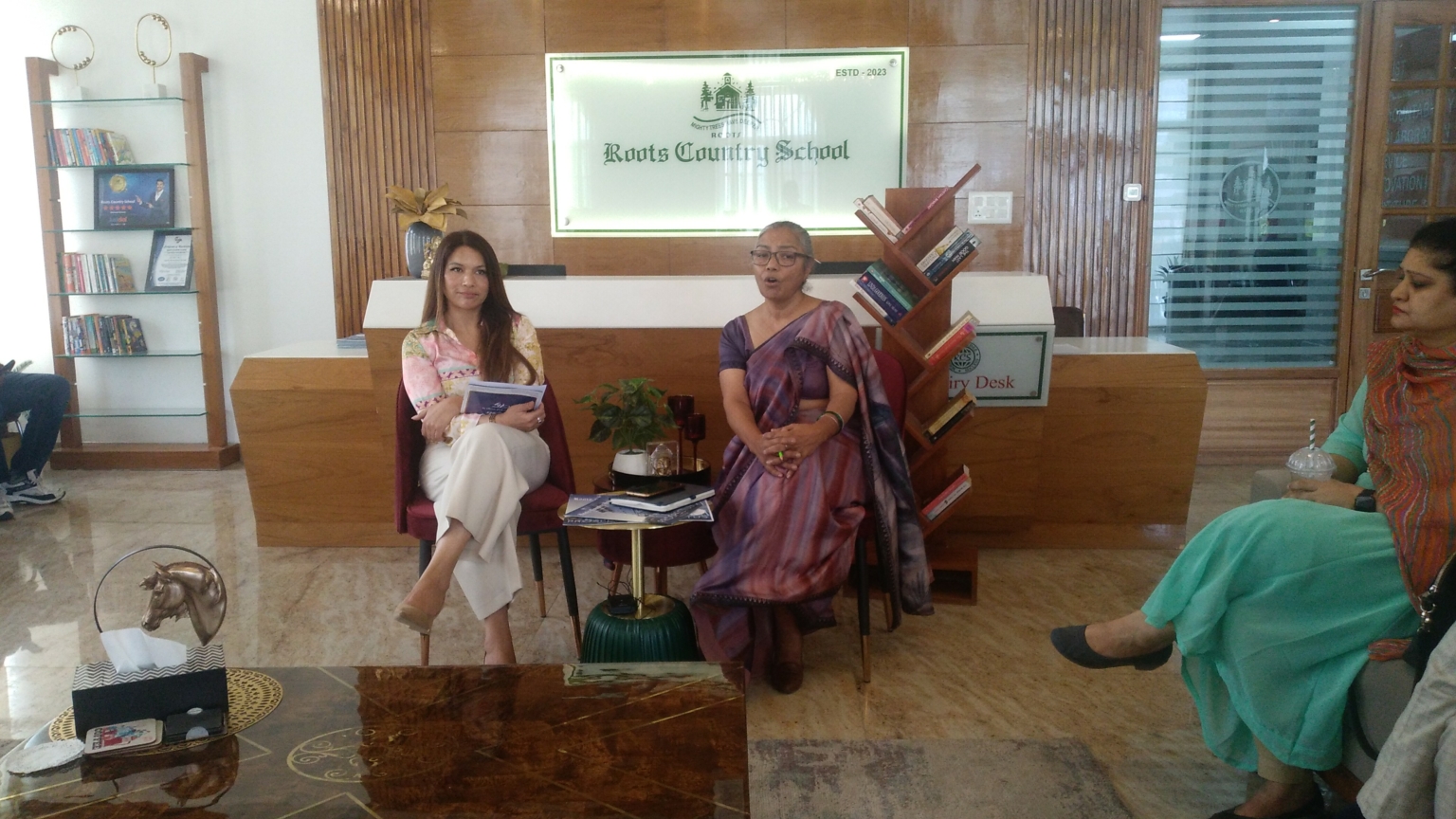 बोर्डिंग स्कूल – रूट्स कंट्री स्कूल का हुआ शुभारंभ