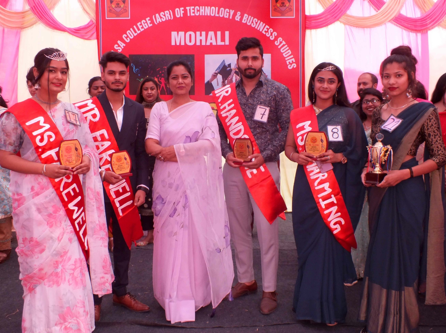 खालसा कॉलेज में विद्यार्थियों की फेयरवेल पार्टी ‘रूकसत 2023’ का आयोजन