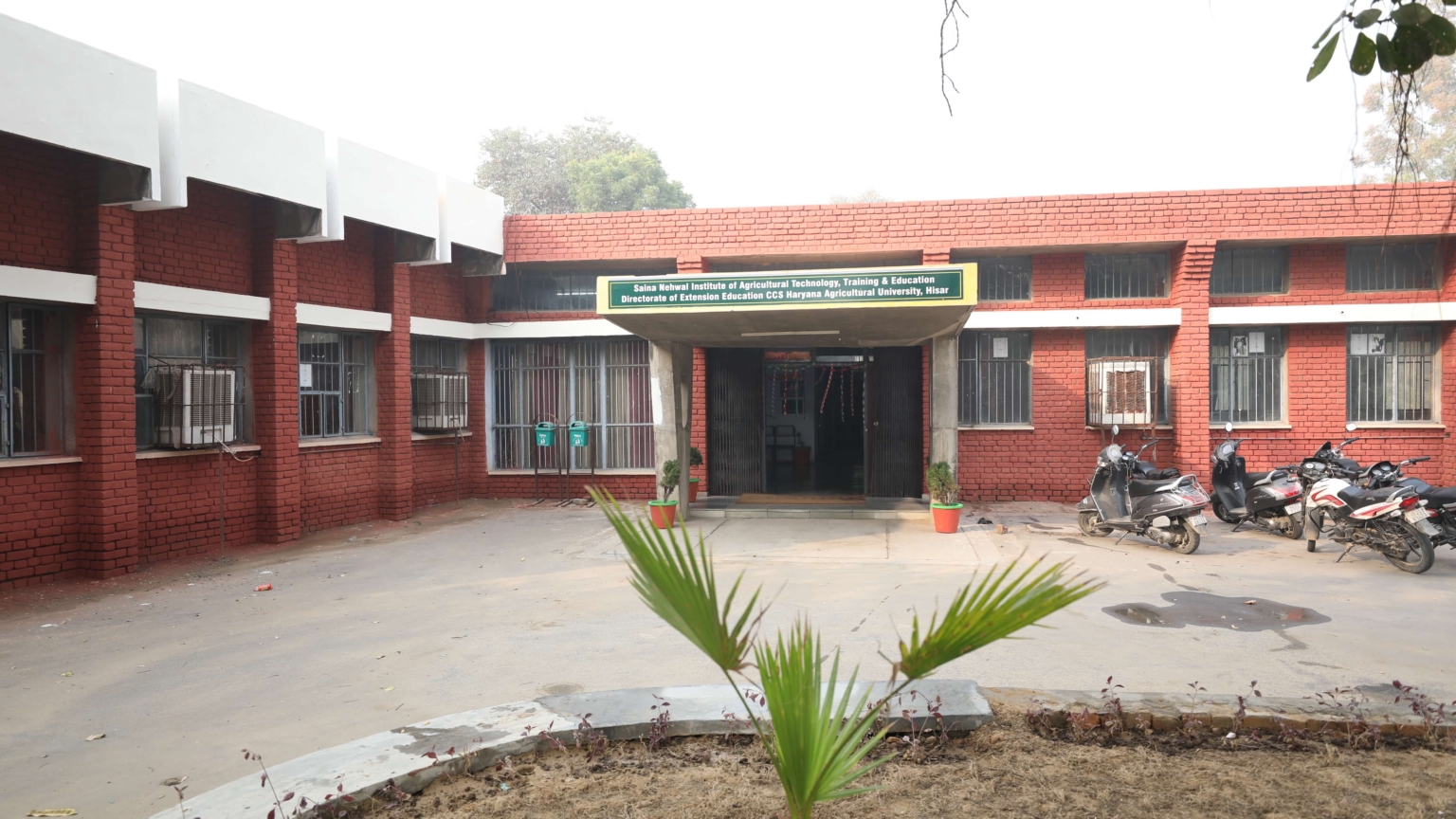 एचएयू में तीन दिवसीय केंचुआ उत्पादन प्रशिक्षण 19 से शुरु