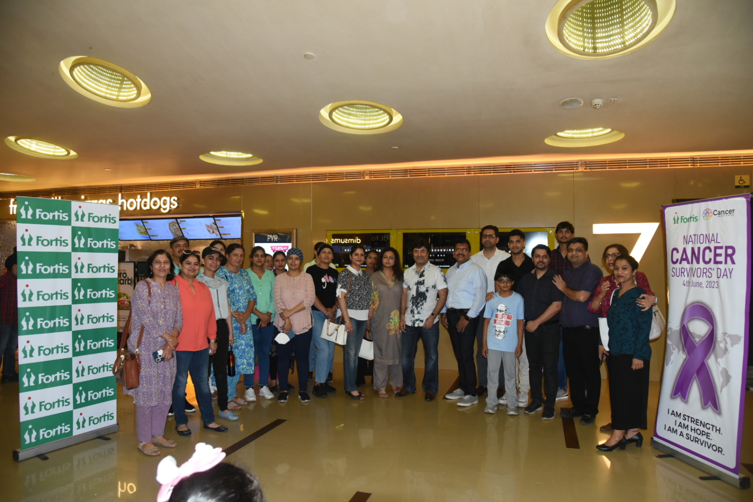 फोर्टिस मोहाली ने कैंसर सर्वाइवर्स के लिए स्पेशल मूवी स्क्रीनिंग के माध्यम से नई आशा का दिया संदेश