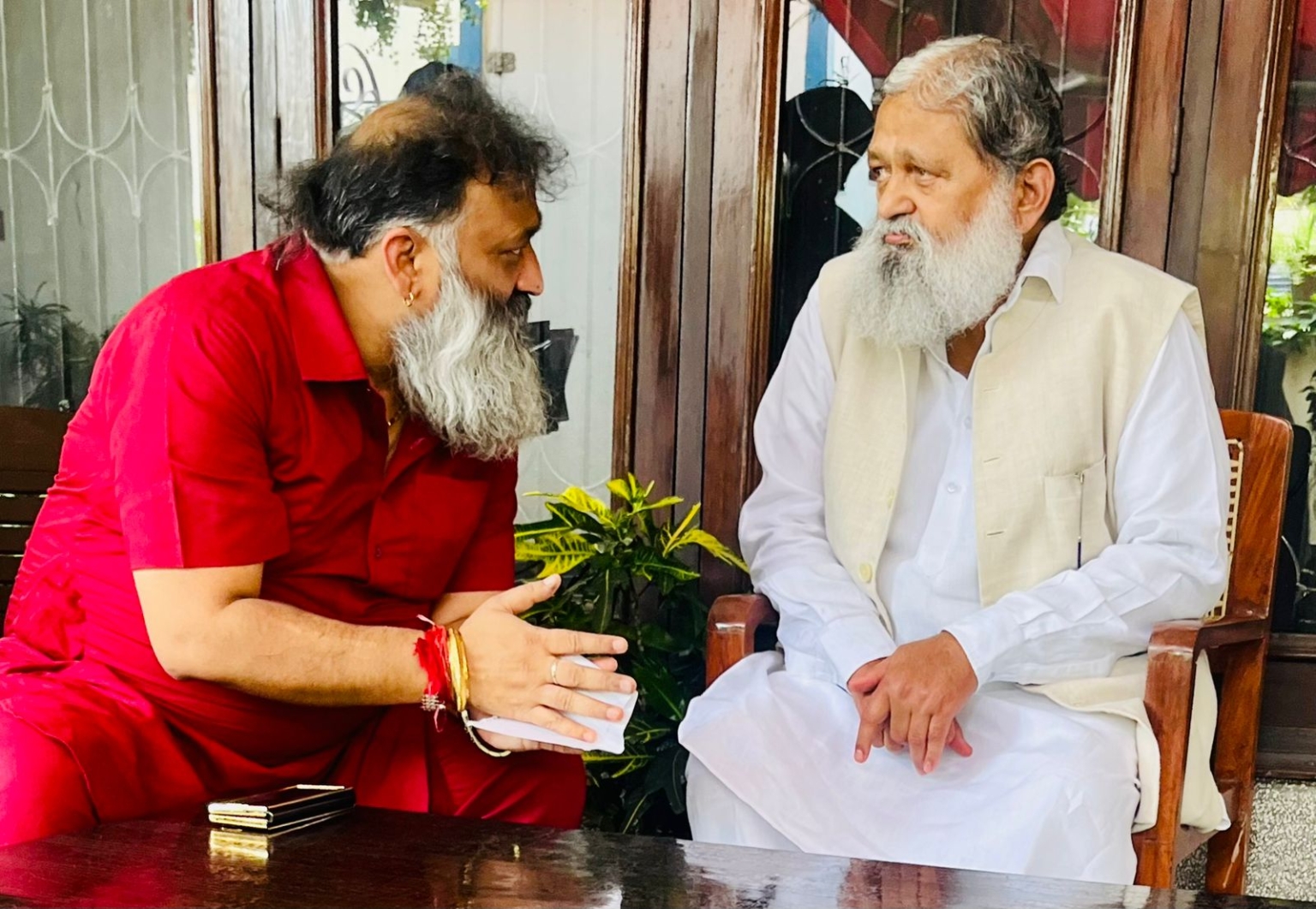 अनिल विज ने फिर जनता दरबार शुरू कर हरियाणा की पीड़ित जनता की मानी, विश्व हिंदू तख्त ने जताया आभार