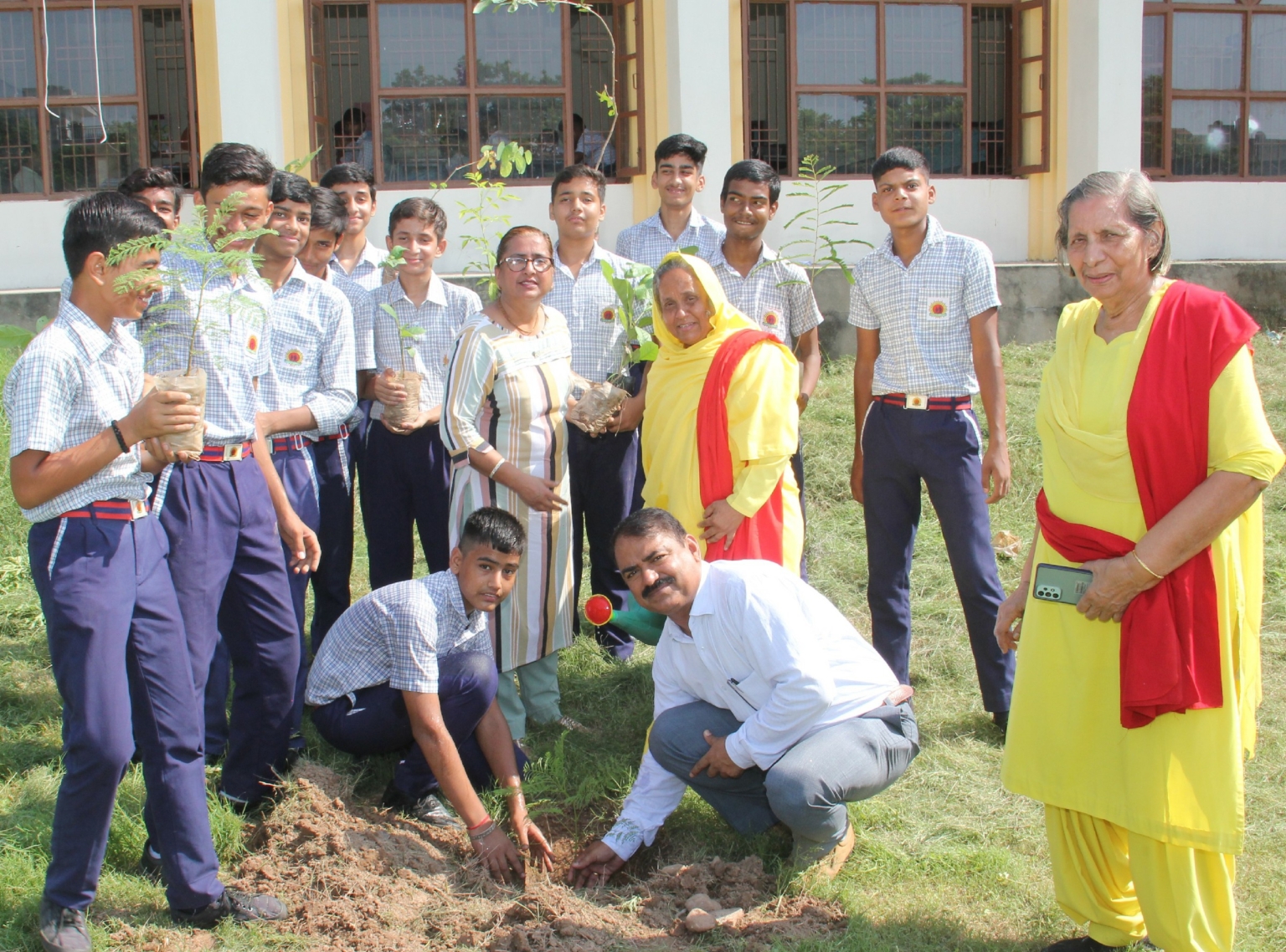 राजकीय वरिष्ट मॉडल संस्कृति विद्यालय सेक्टर 26 पंचकूला में हुआ पौधारोपण