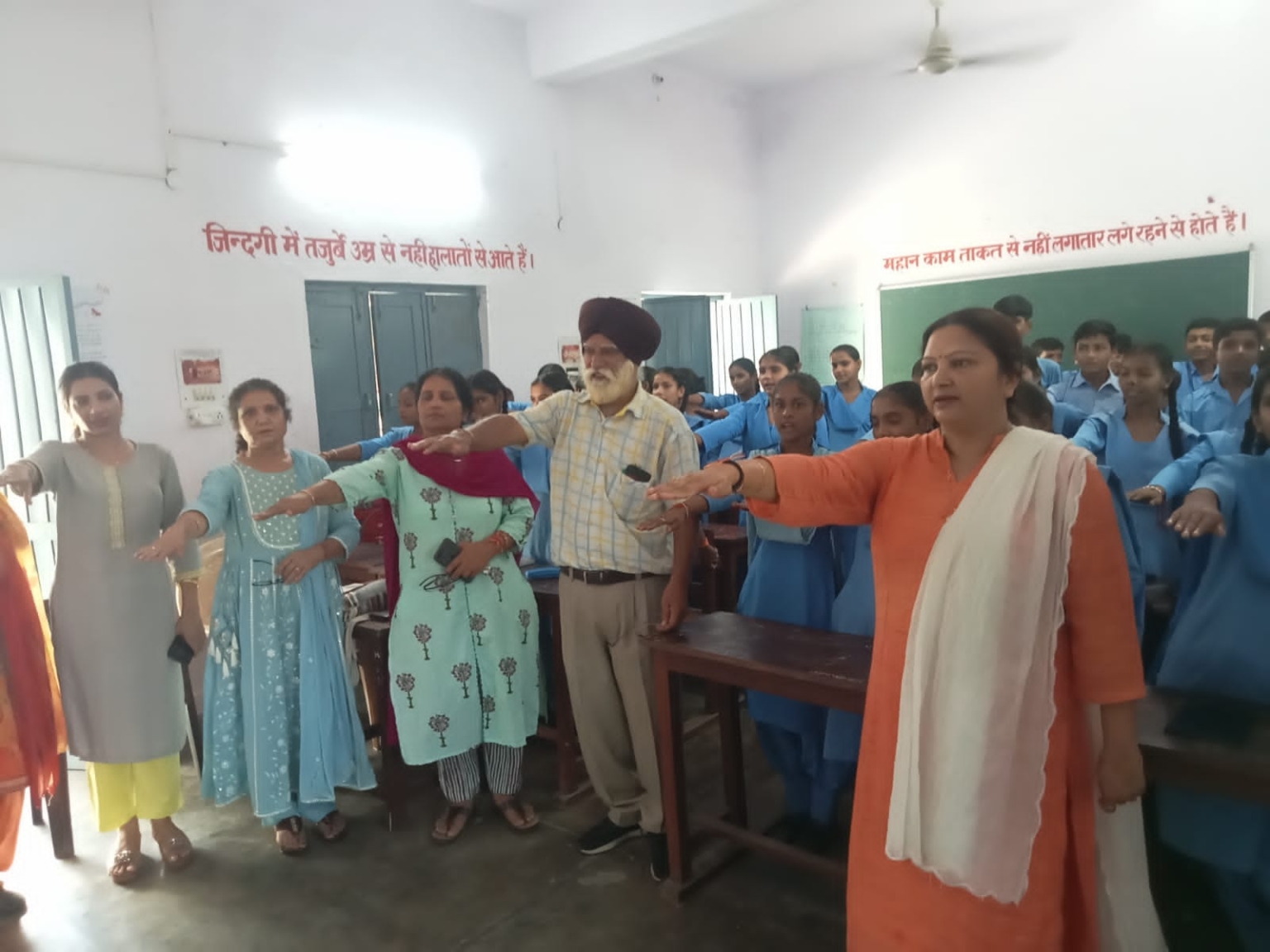 स्कूली बच्चों को जल संरक्षण के प्रति किया जागरूक : रजनी गोयल
