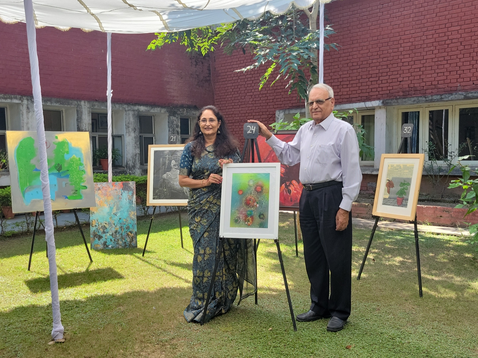 वसुधैव कुटुम्बकम : भारतीय विद्या भवन