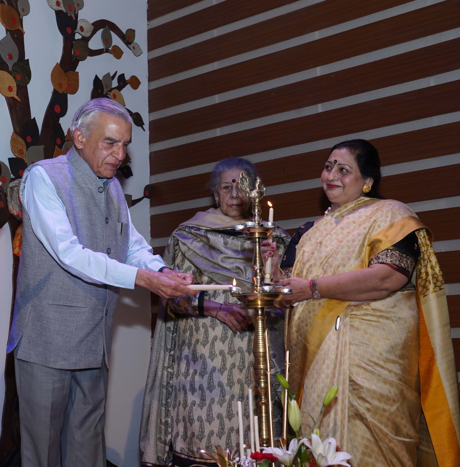 दिल्ली पब्लिक स्कूल के 20 वर्ष पूरे