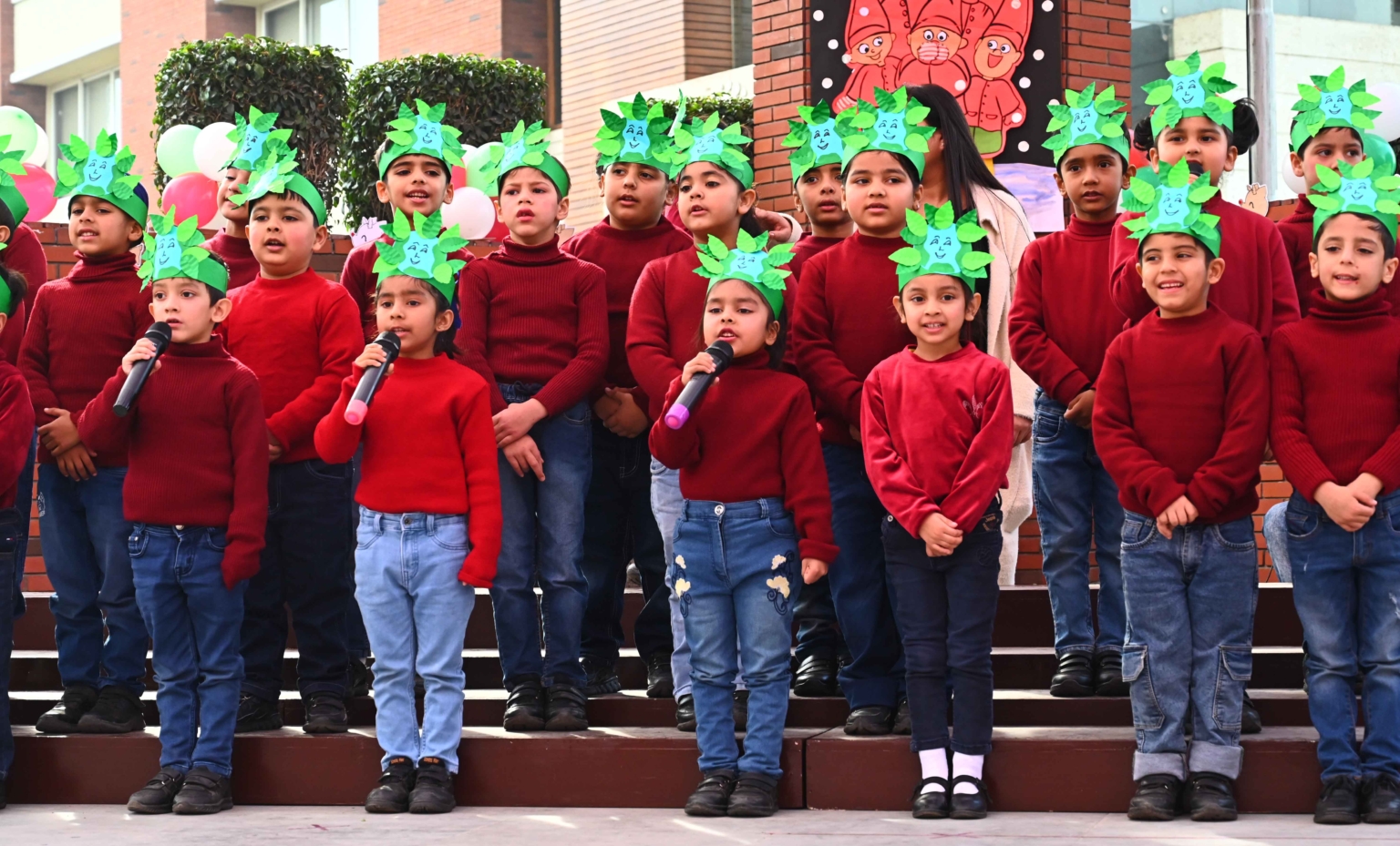 स्मॉल वंडर्स स्कूल ने प्लास्टिक फ्री जीरो वेस्ट के साथ वार्षिक संगीतमय “म्यूजिकल मंचकिन्स” मनाया