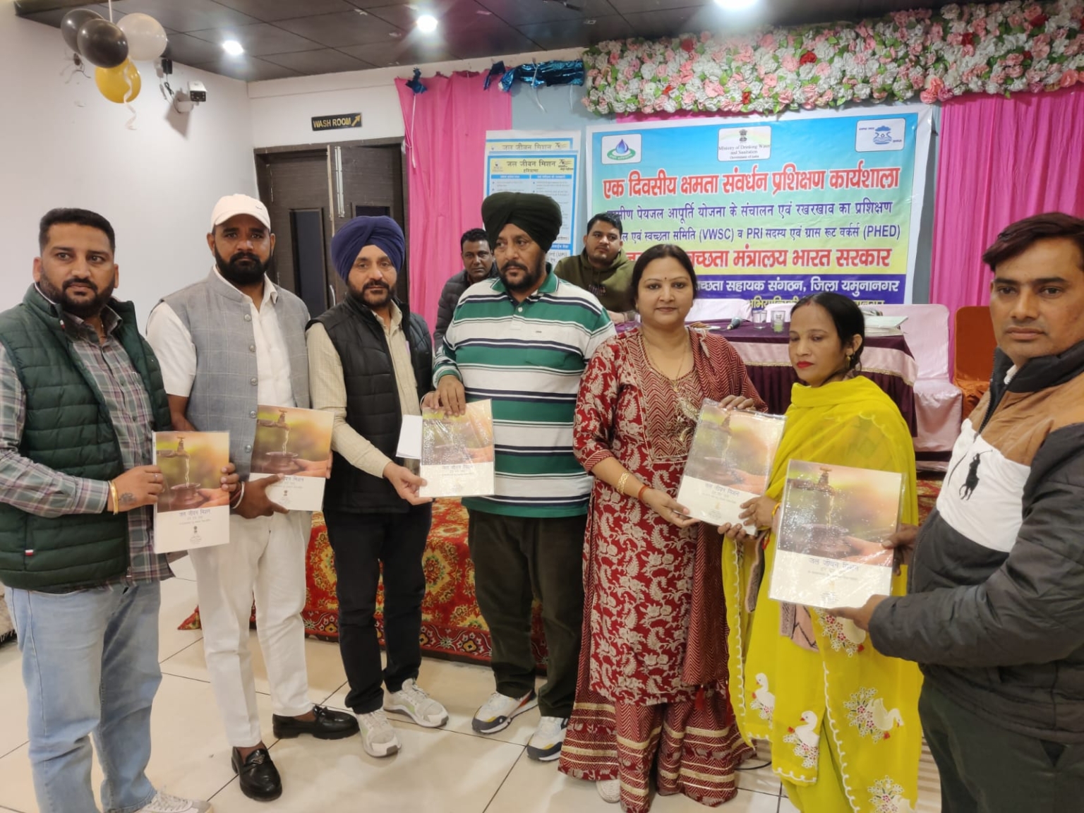 जन स्वास्थ्य अभियांत्रिकी विभाग की ओर से रजनी गोयल ने जल संरक्षण के प्रति जागरूक किया