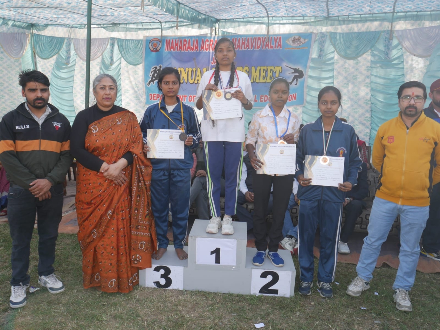 खेलों से होता है सम्पूर्ण व्यक्तित्व का विकास : निश्चल चौधरी