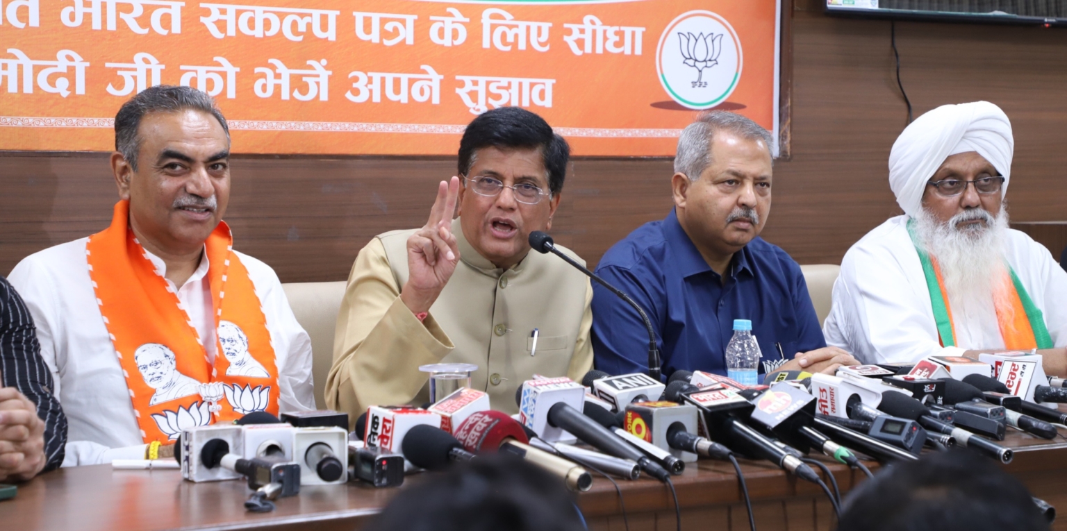 चंडीगढ़ का हर व्यक्ति जानना चाहता है आआपा या कांग्रेस में किसको वोट देंगे : पीयूष गोयल